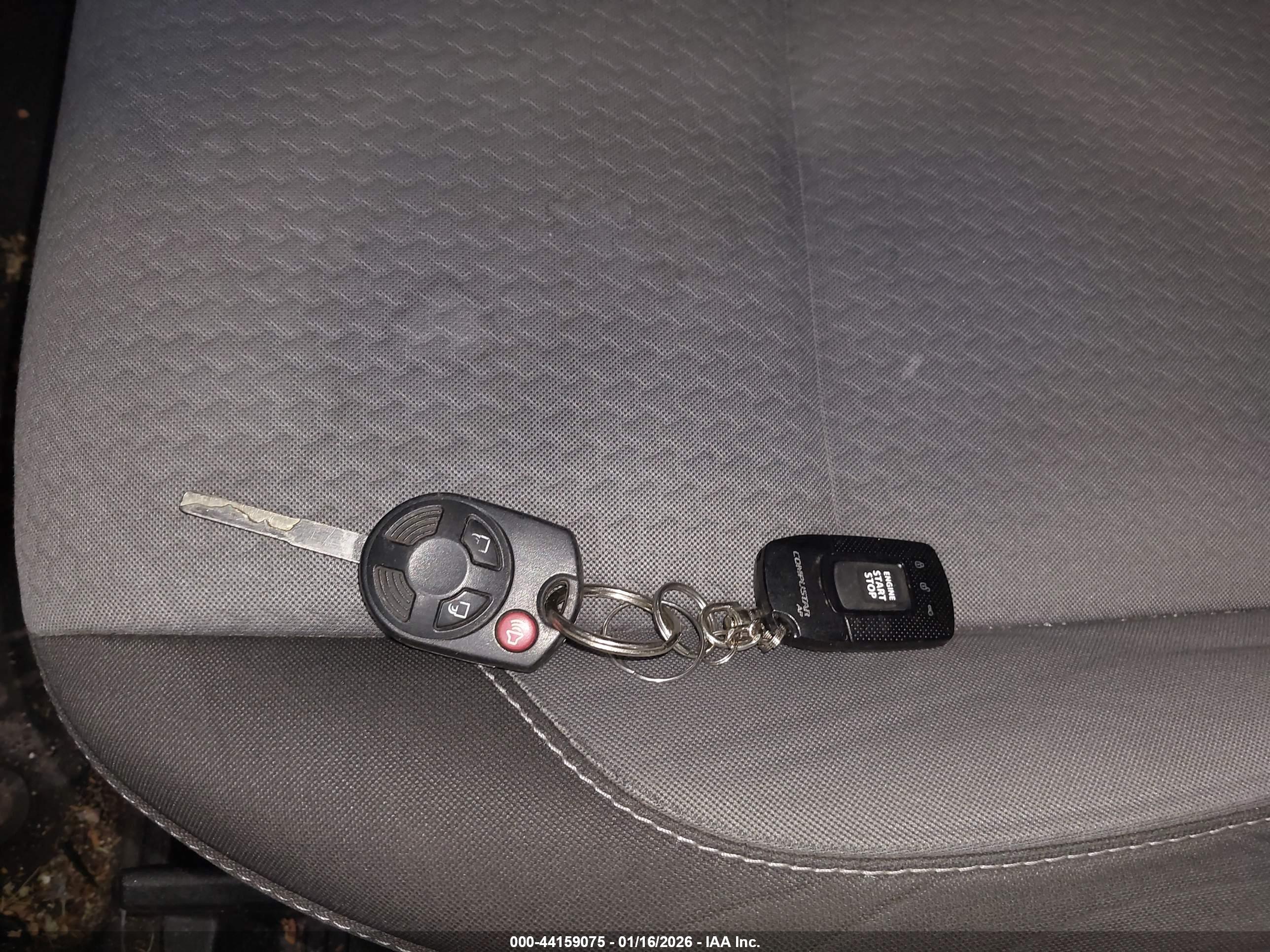 FORD ESCAPE image 11