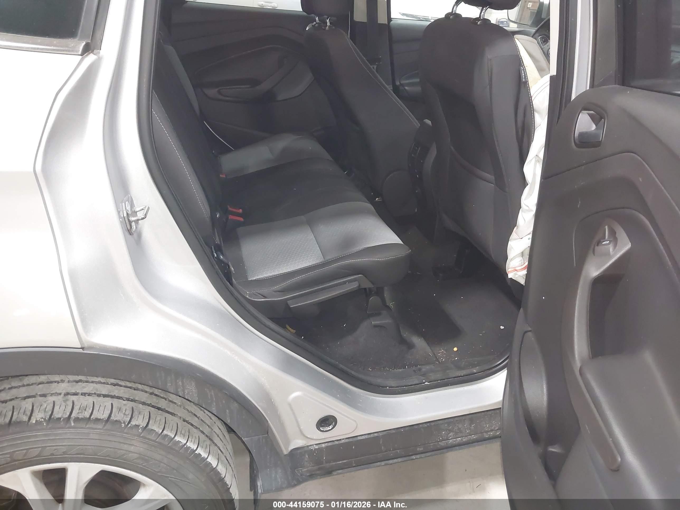 FORD ESCAPE image 8