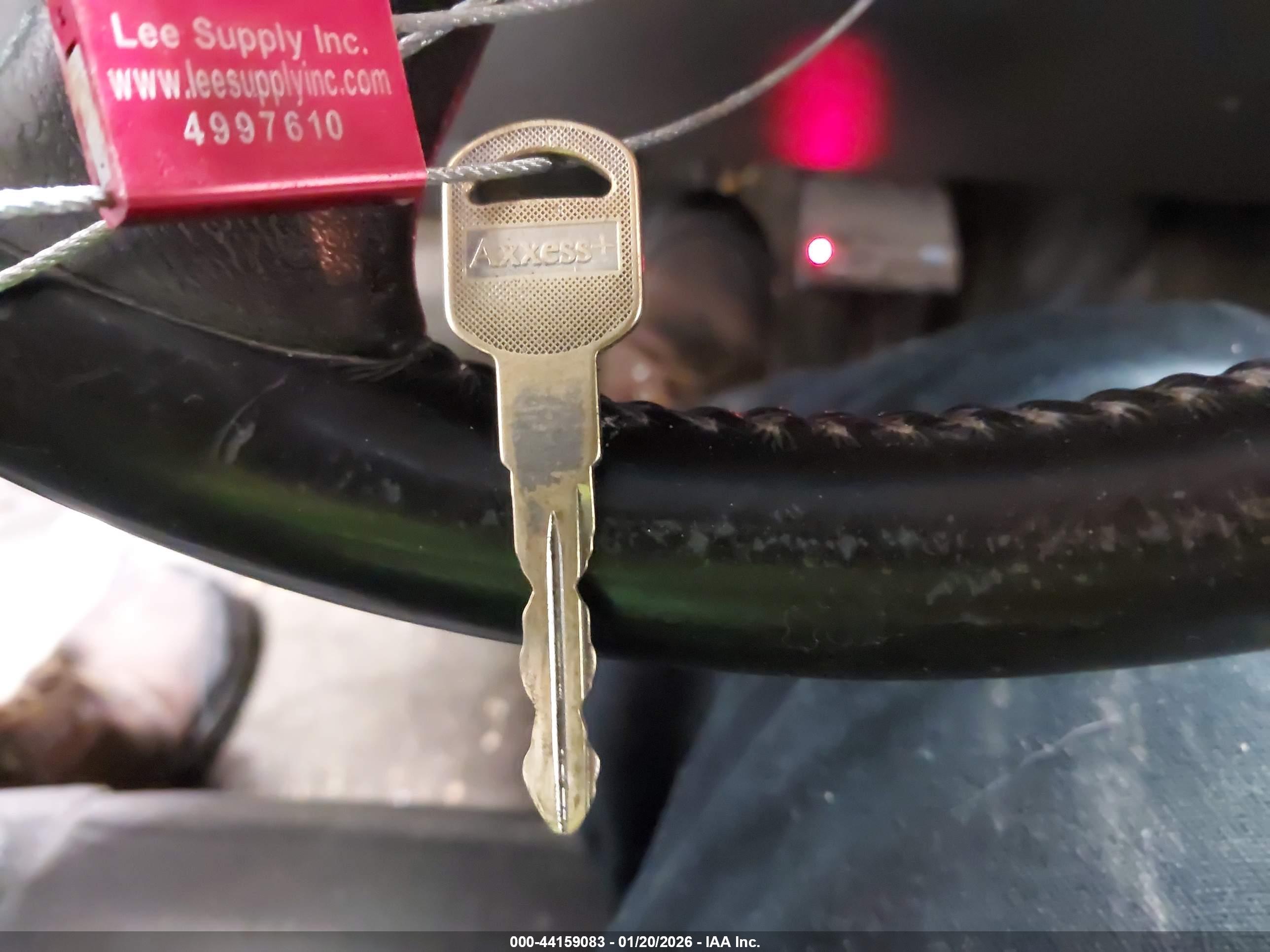 GMC SIERRA image 11