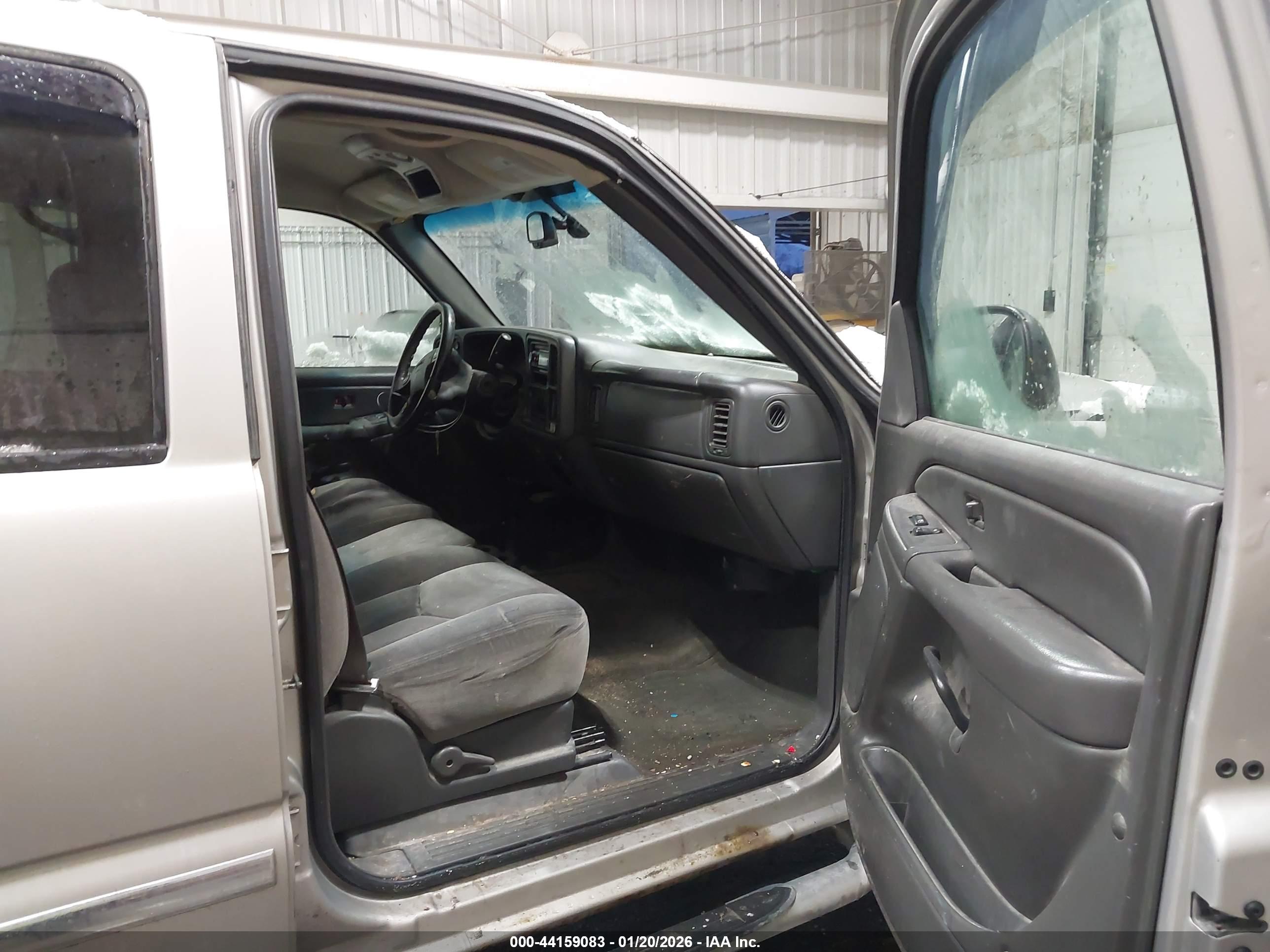 GMC SIERRA image 5