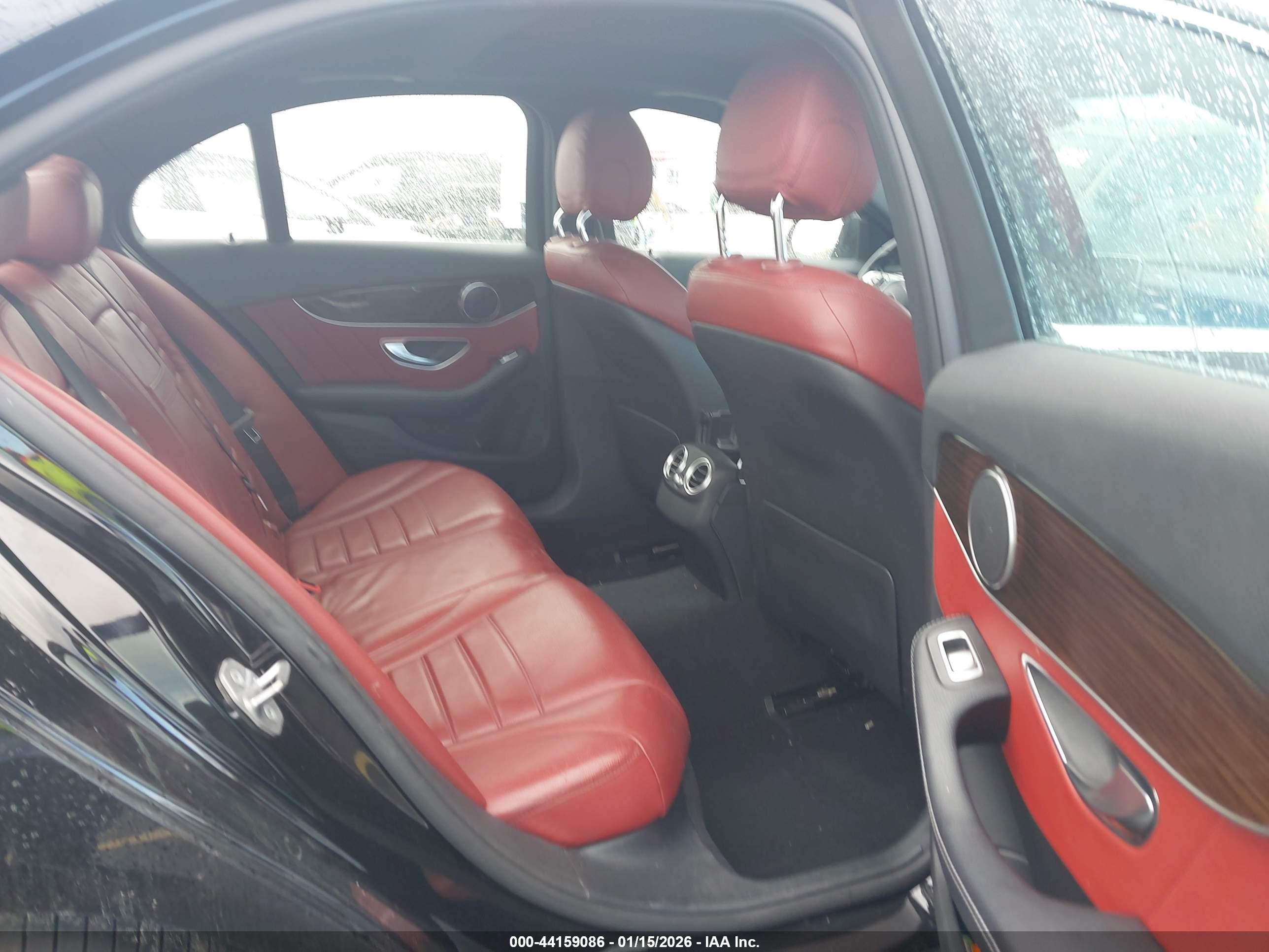 MERCEDES-BENZ C image 8