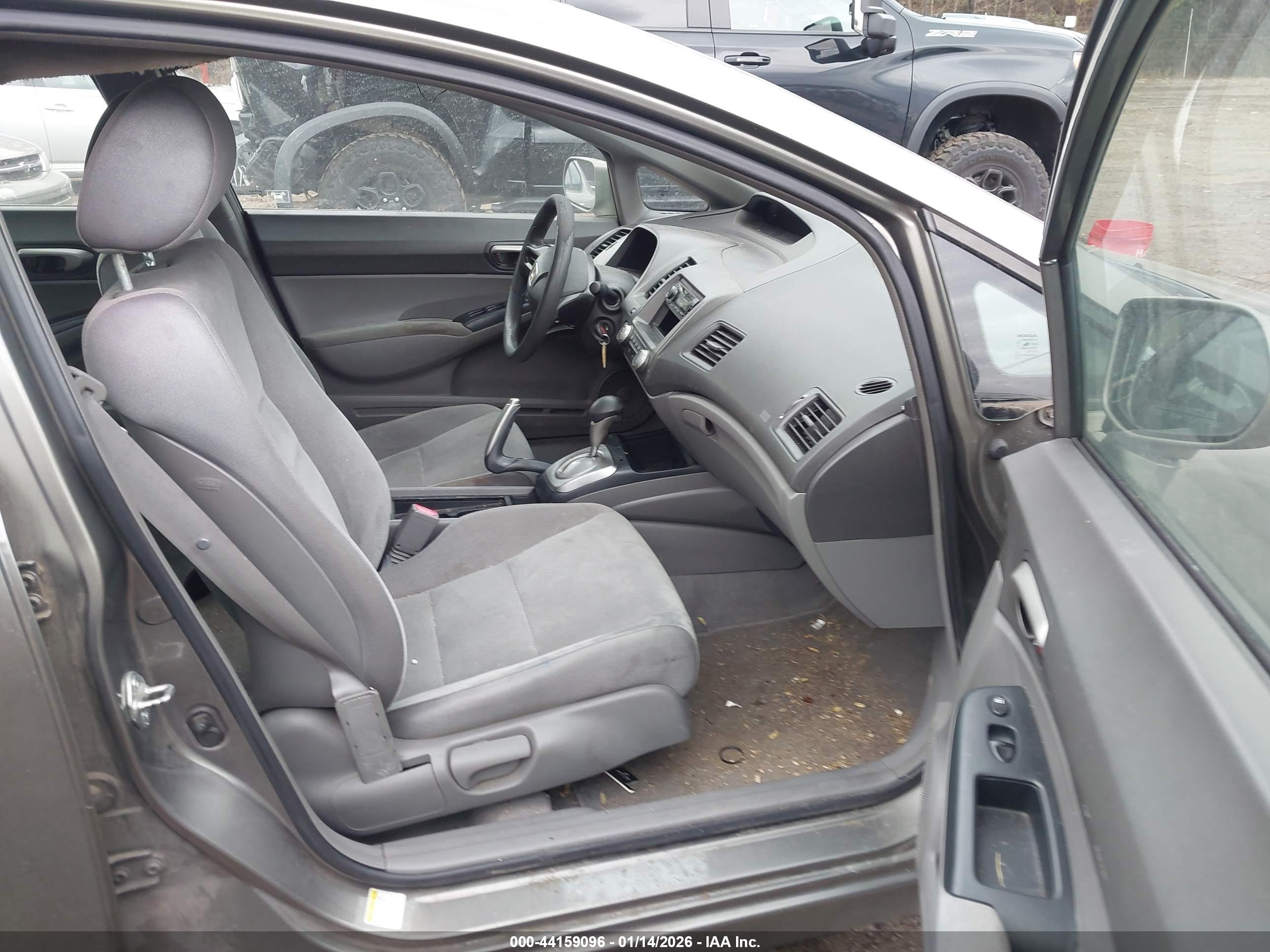HONDA CIVIC image 5