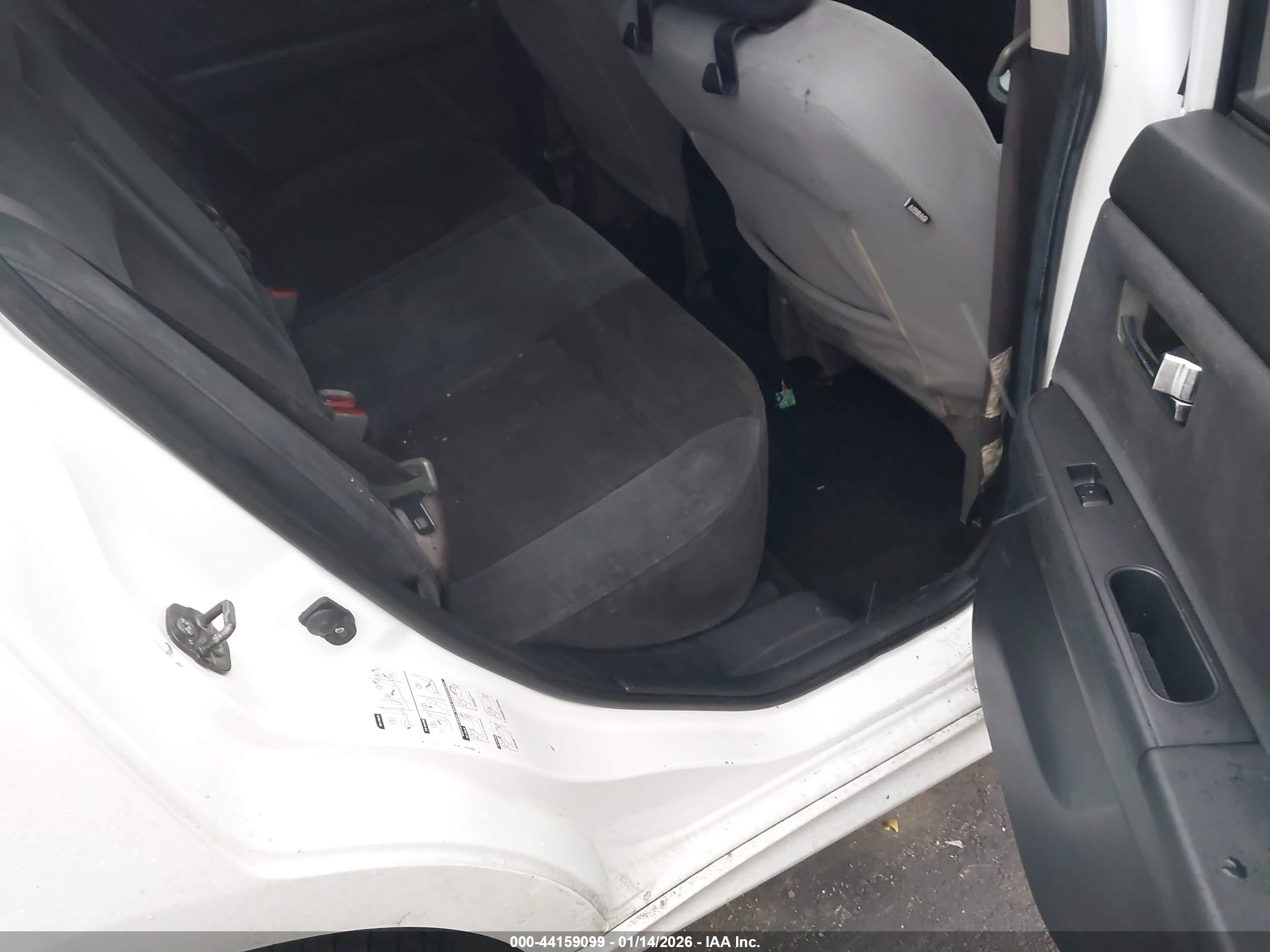 NISSAN SENTRA image 8
