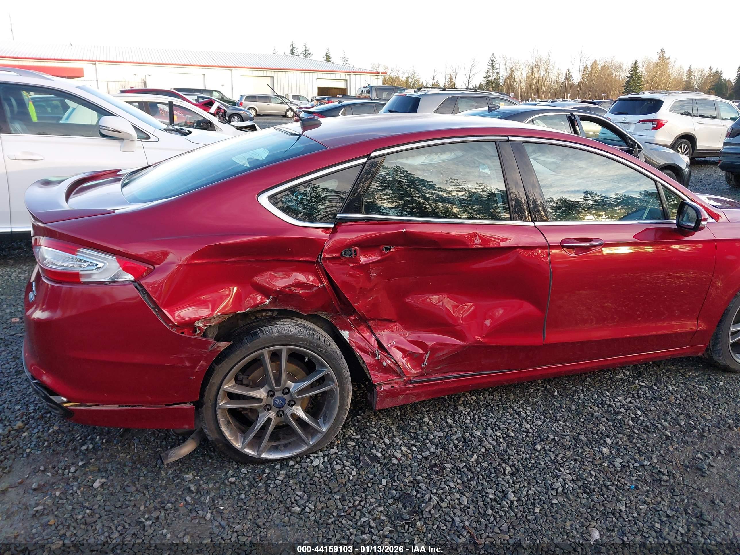 FORD FUSION image 6