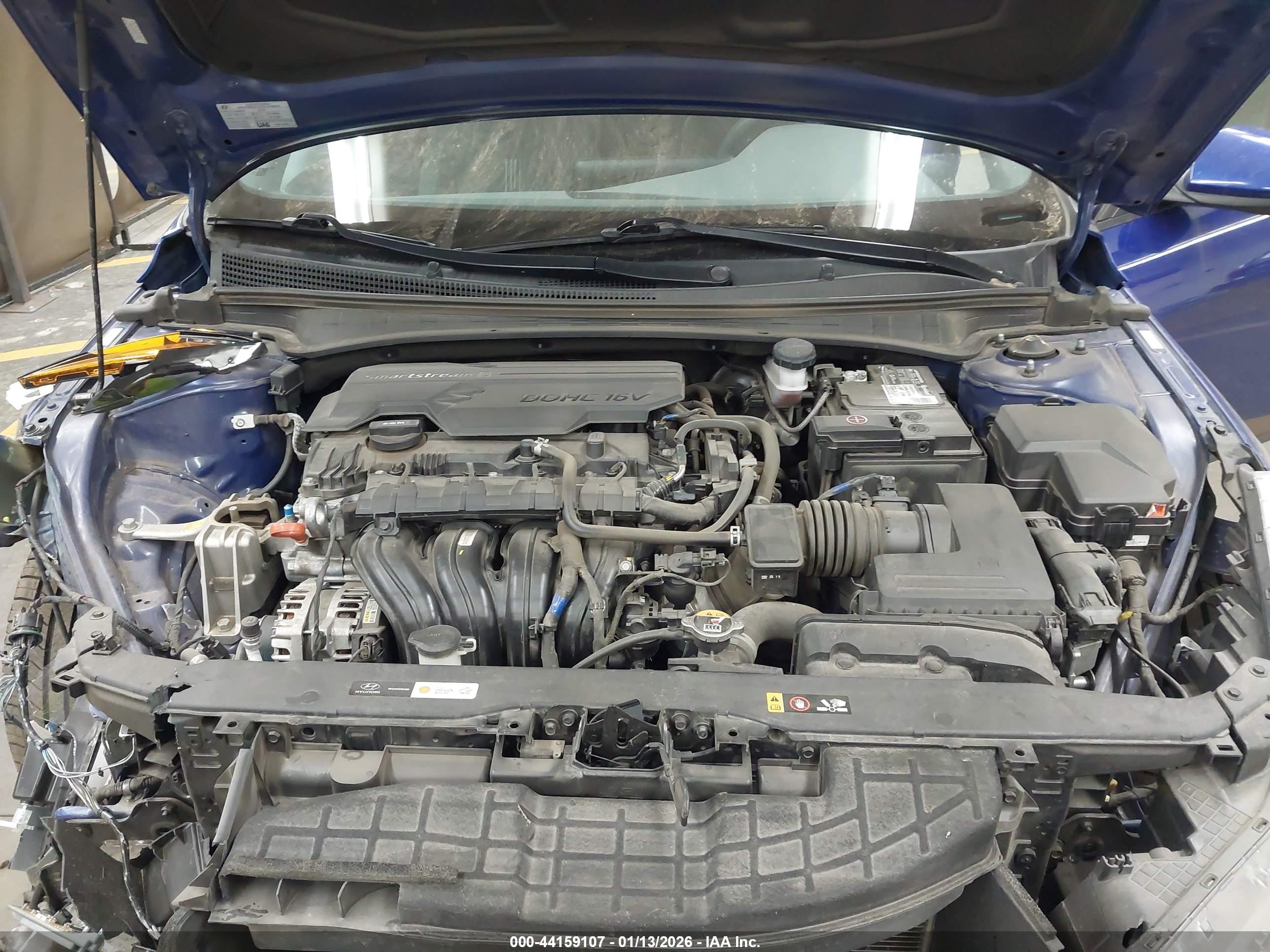 HYUNDAI ELANTRA image 10