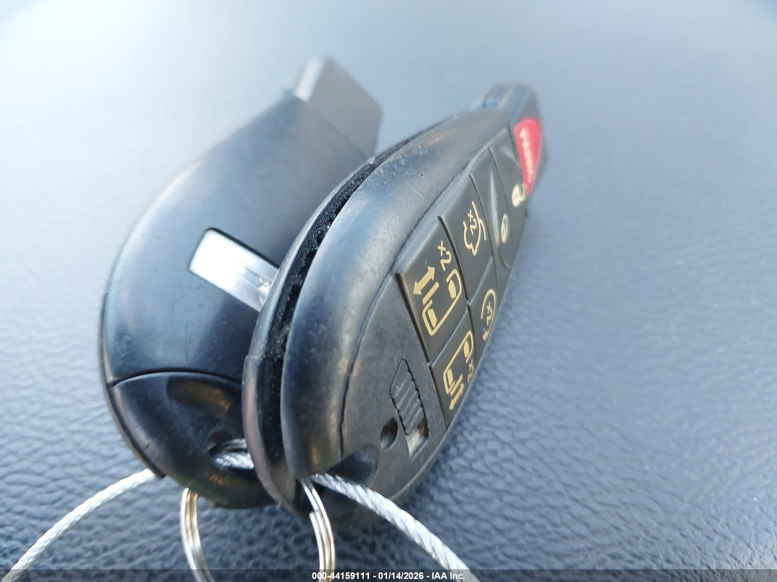 CHRYSLER TOWN image 11