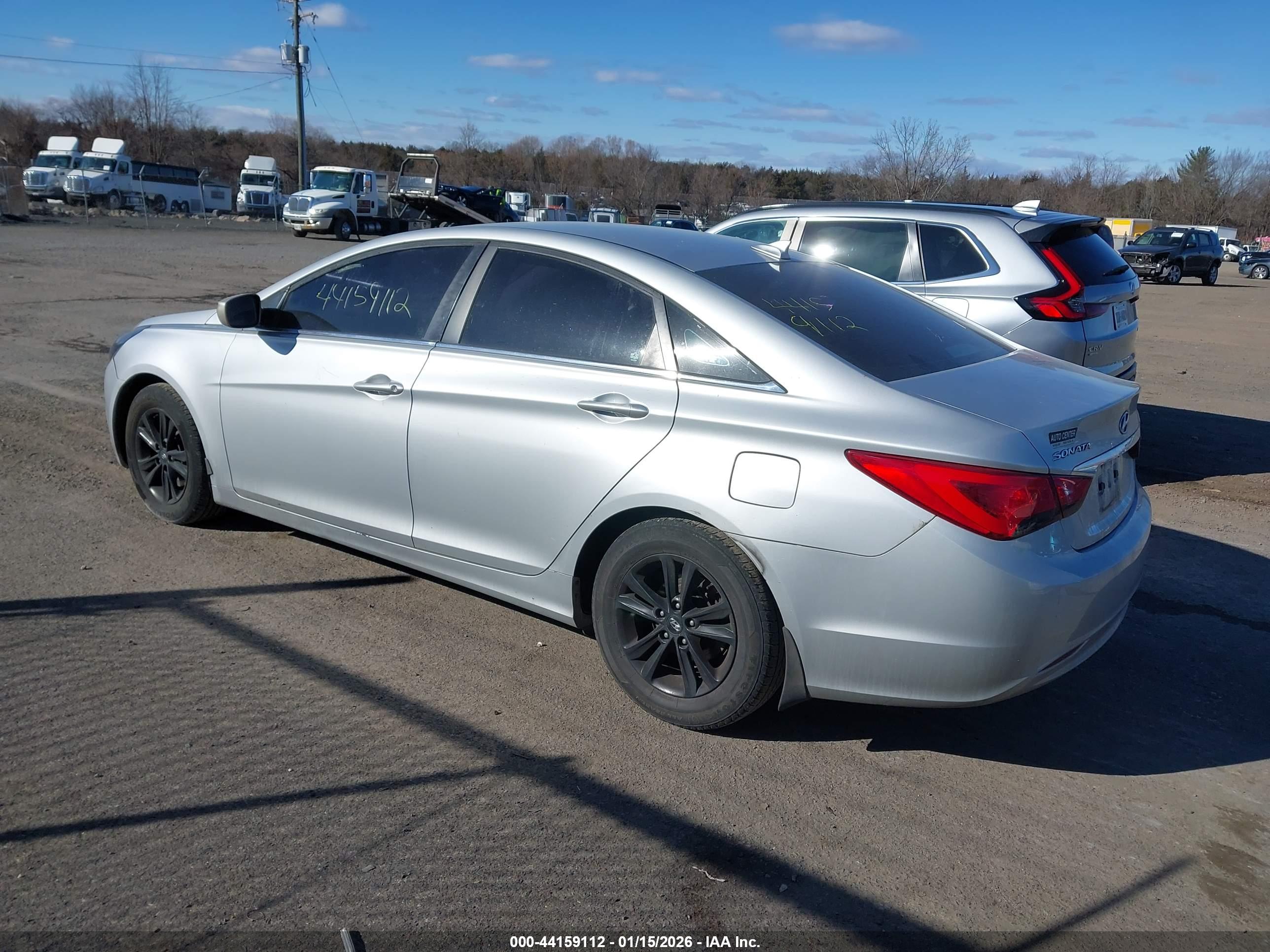 HYUNDAI SONATA image 3