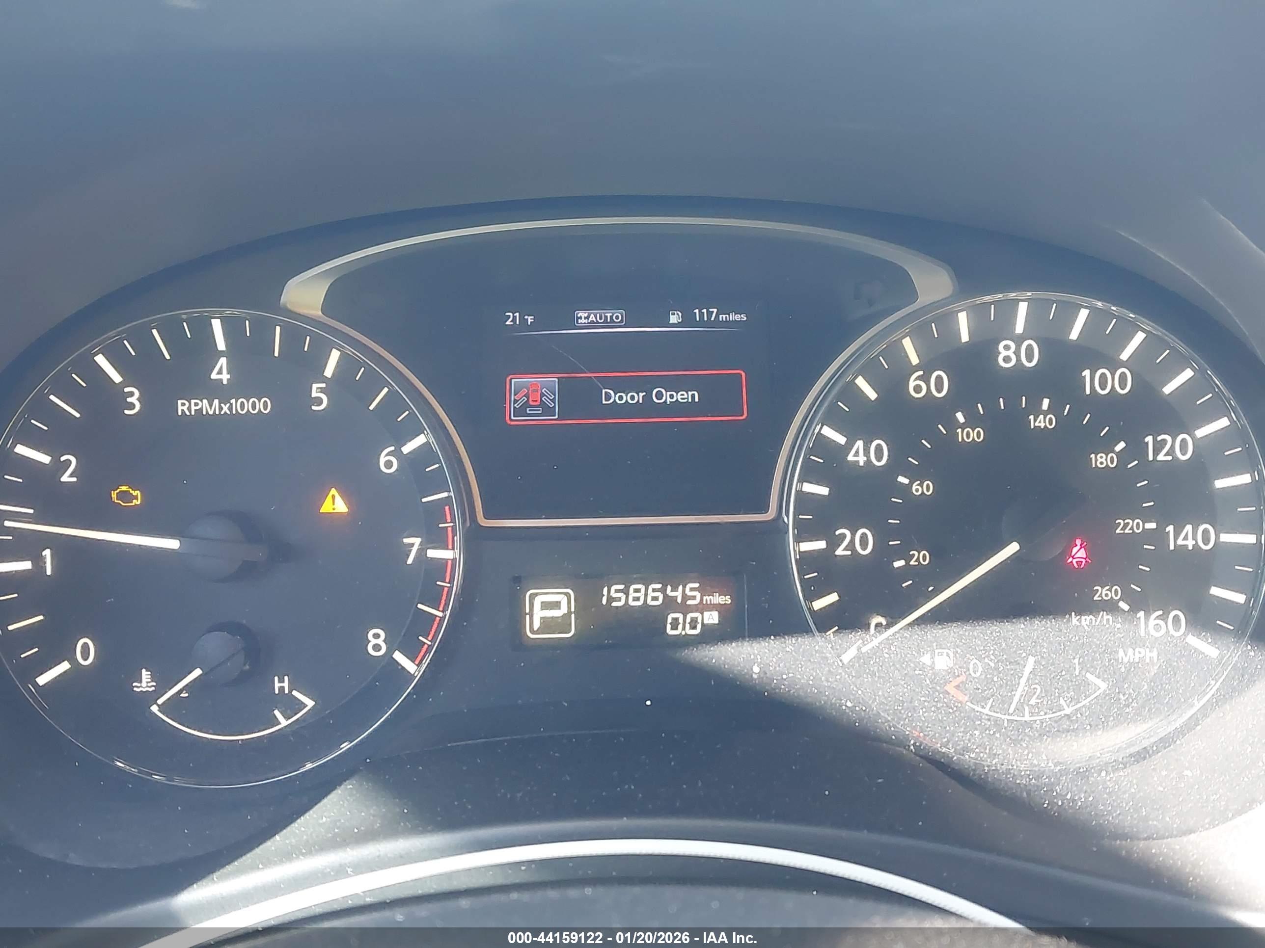 NISSAN PATHFINDER image 7