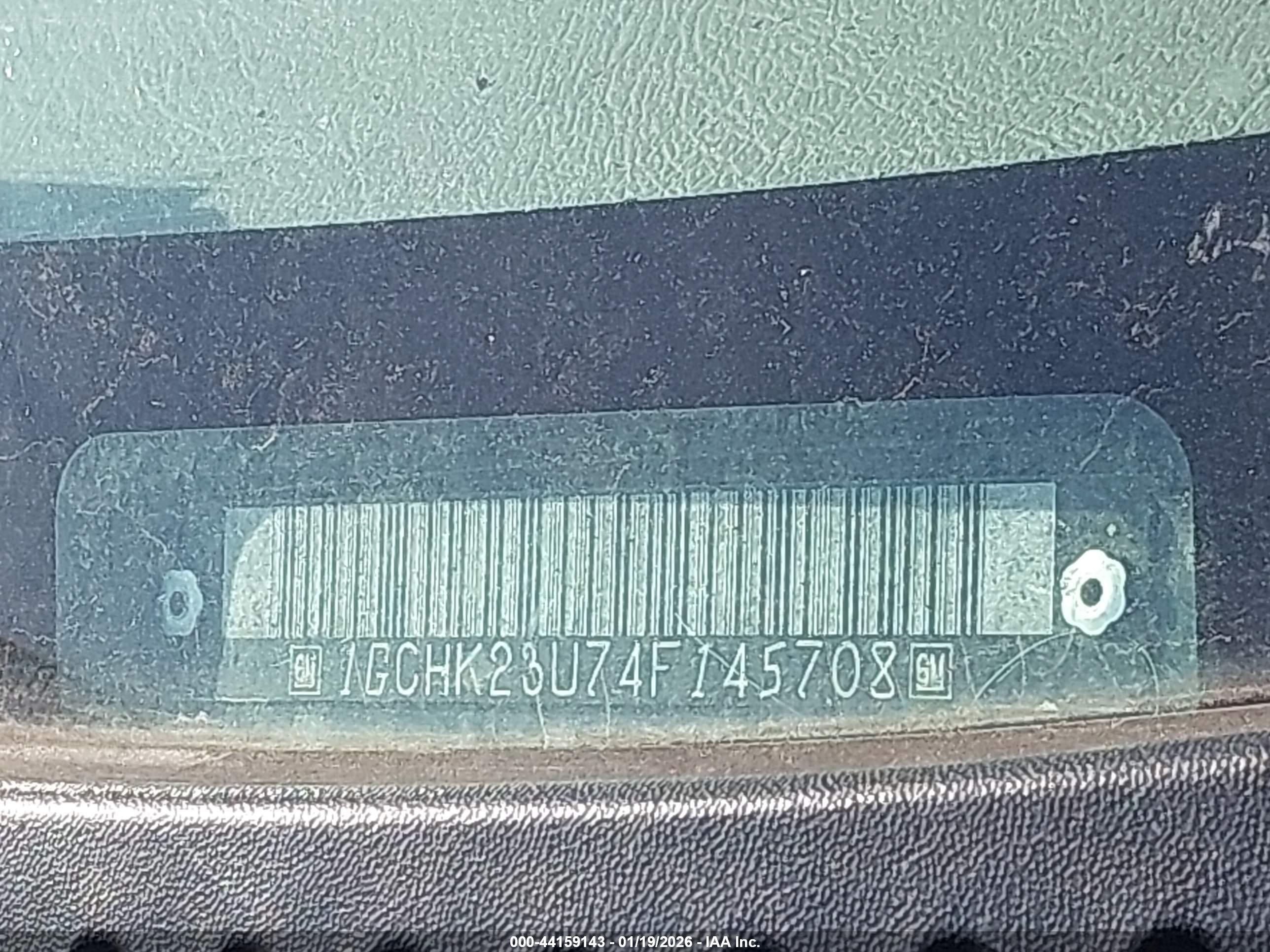 CHEVROLET SILVERADO image 9