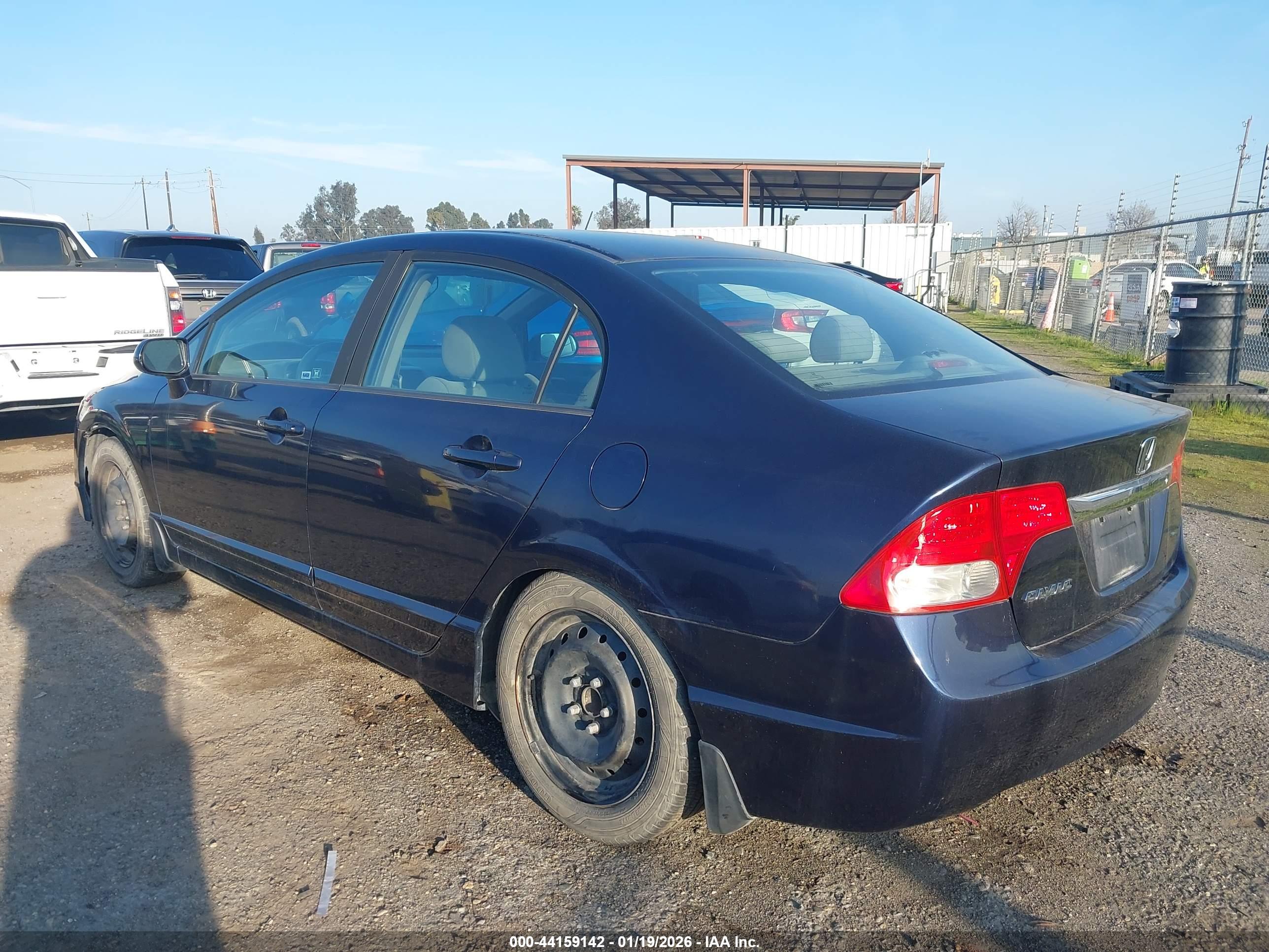 HONDA CIVIC image 3