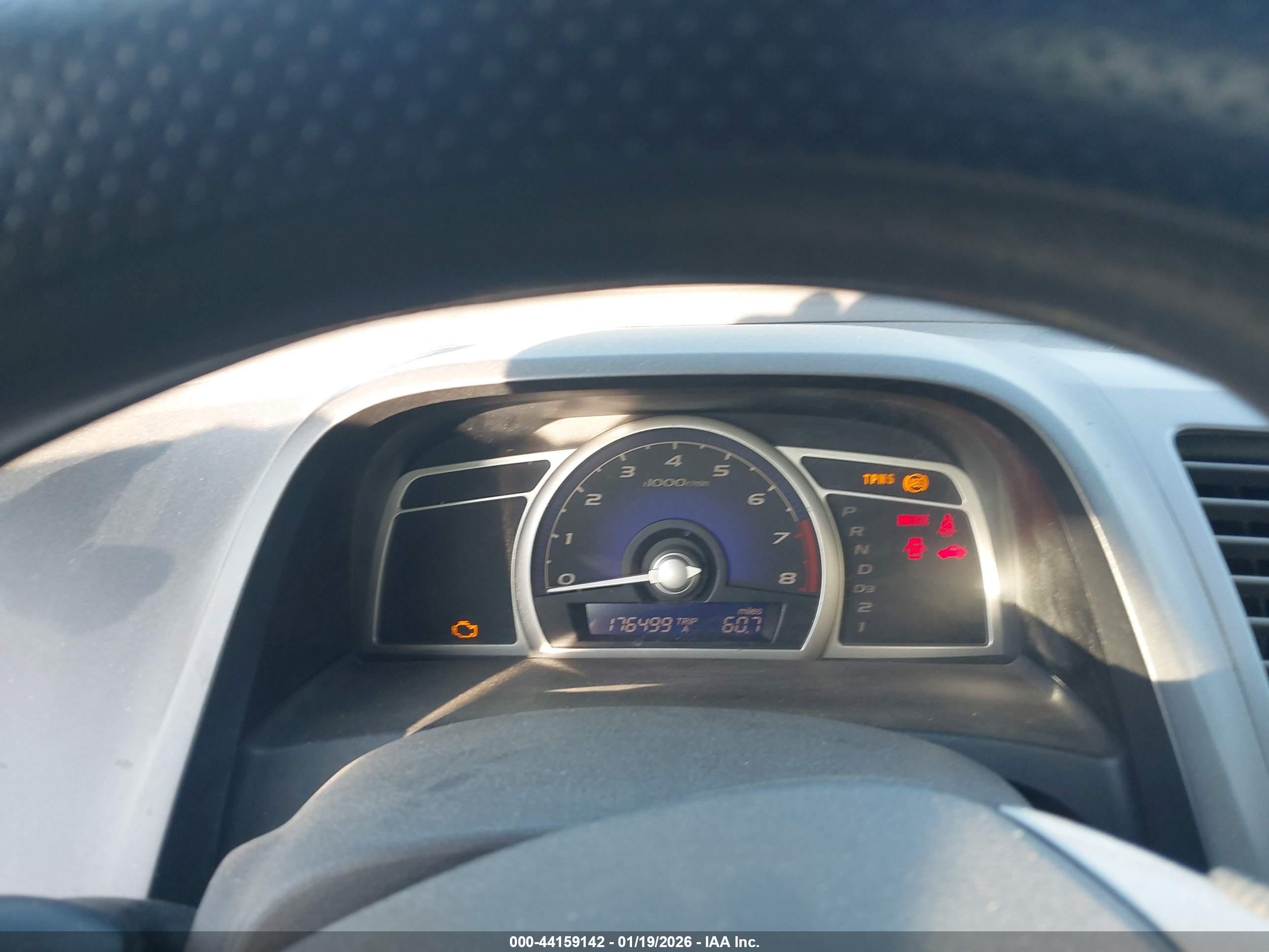 HONDA CIVIC image 7