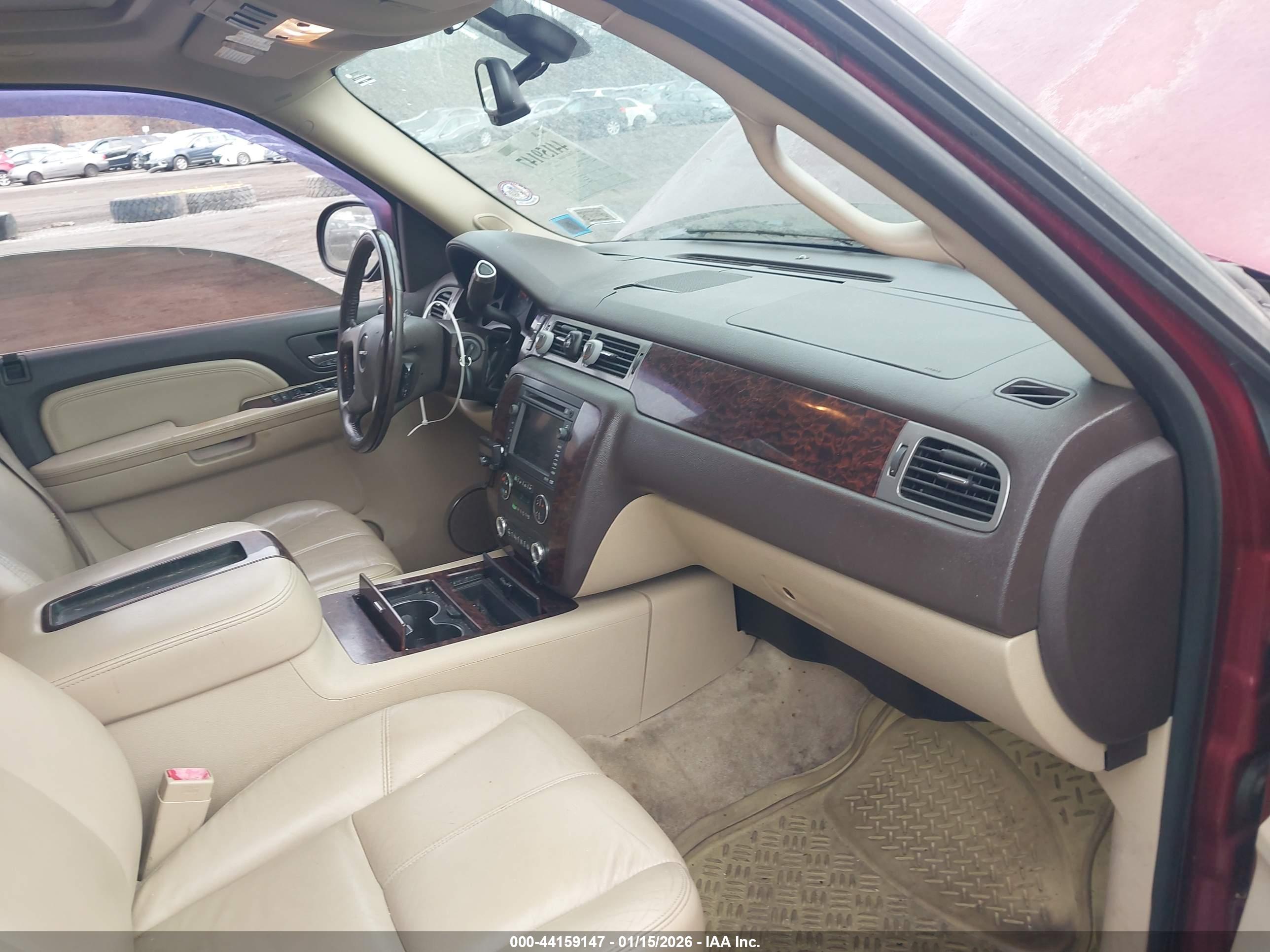 GMC YUKON image 5