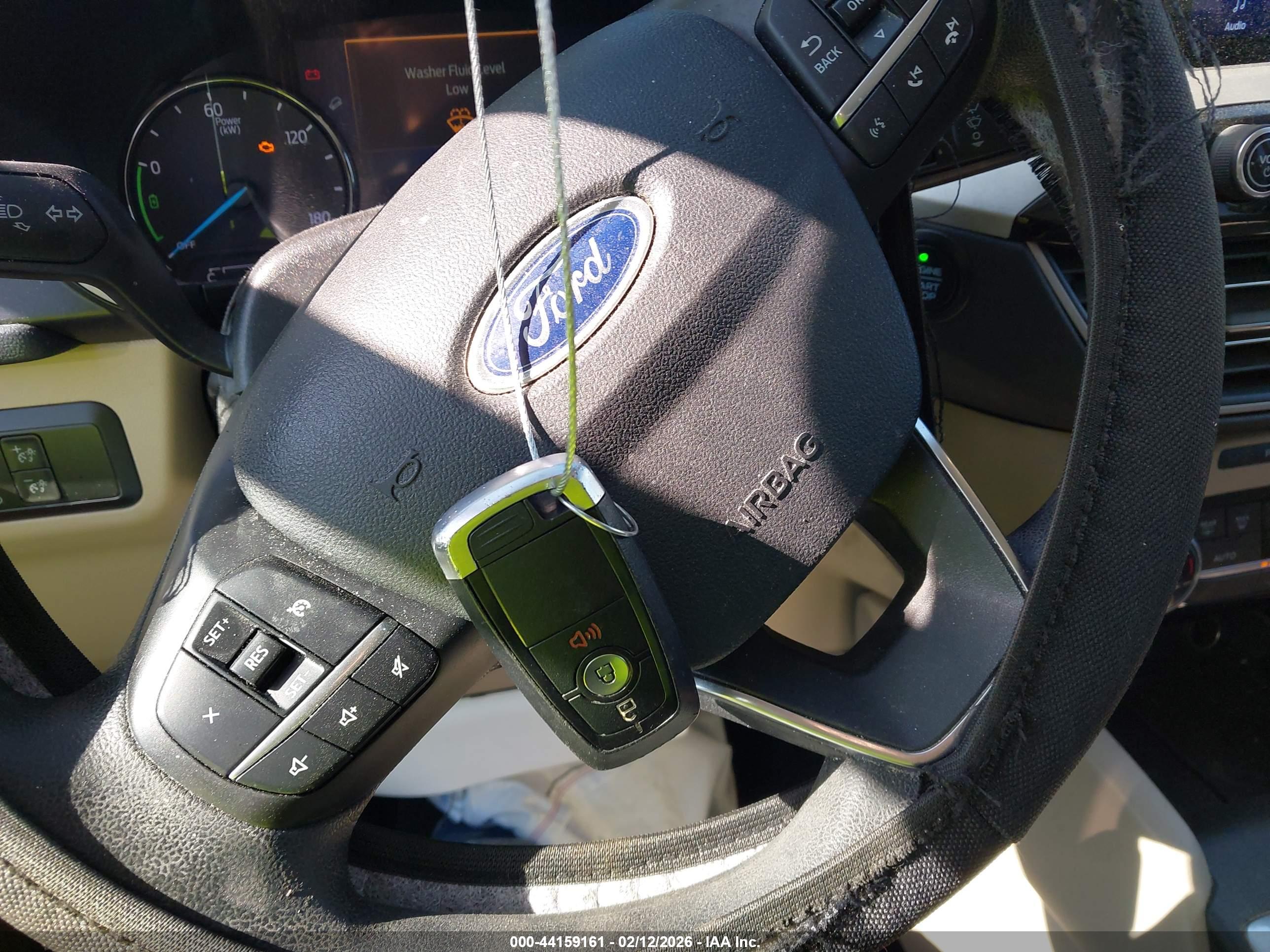 FORD ESCAPE image 11