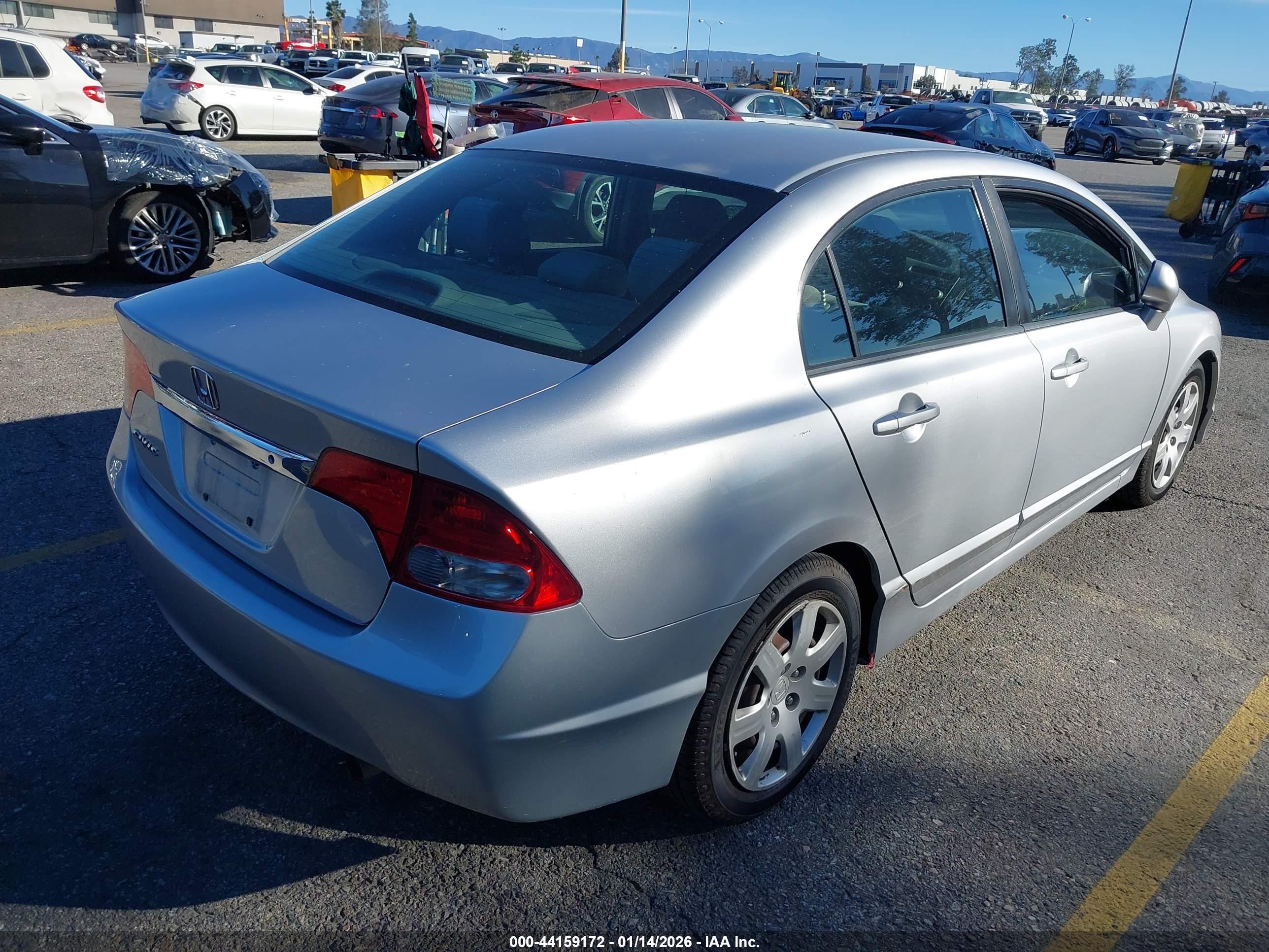 HONDA CIVIC image 4