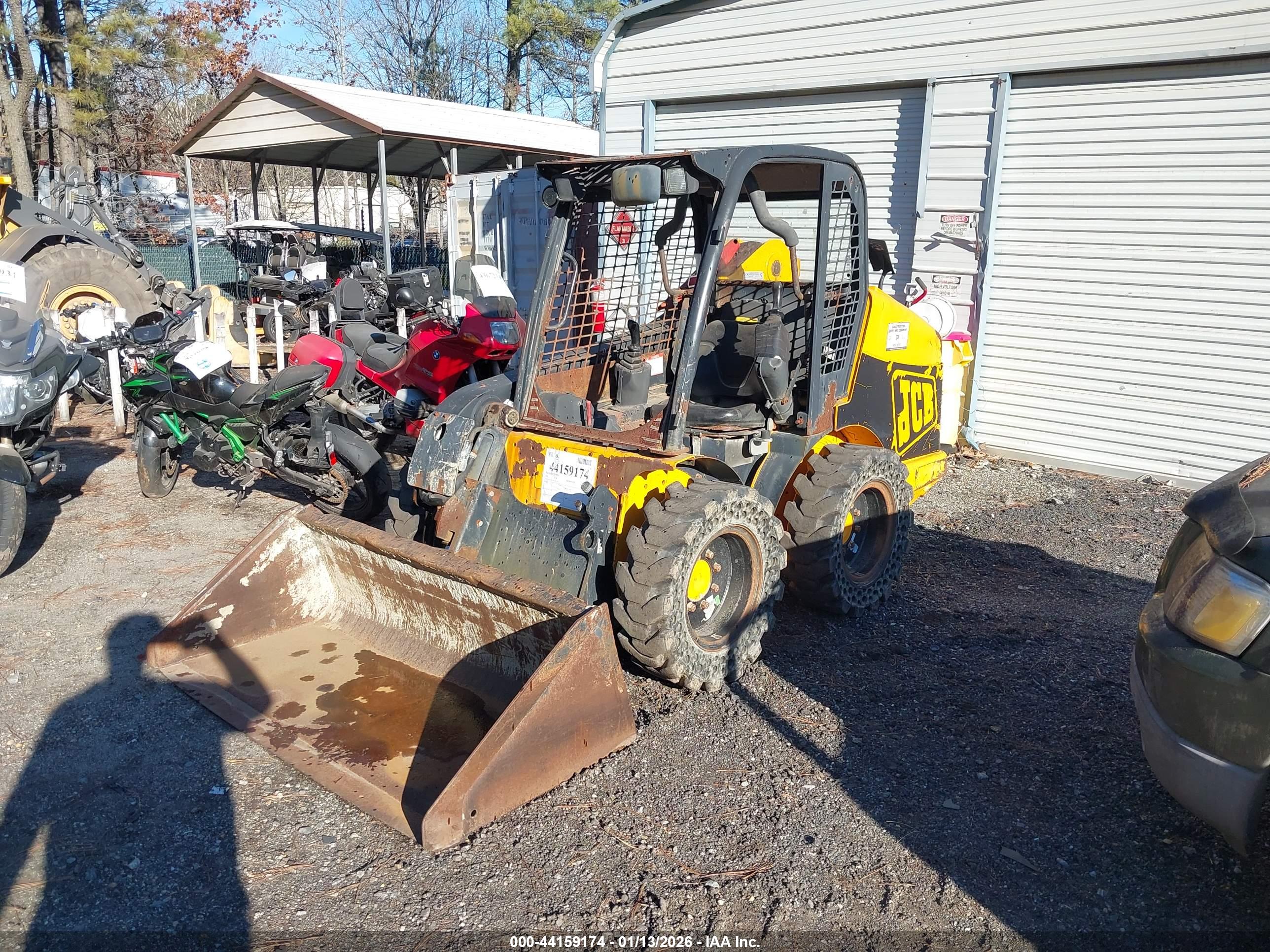 JCB SKIDSTEER image 2