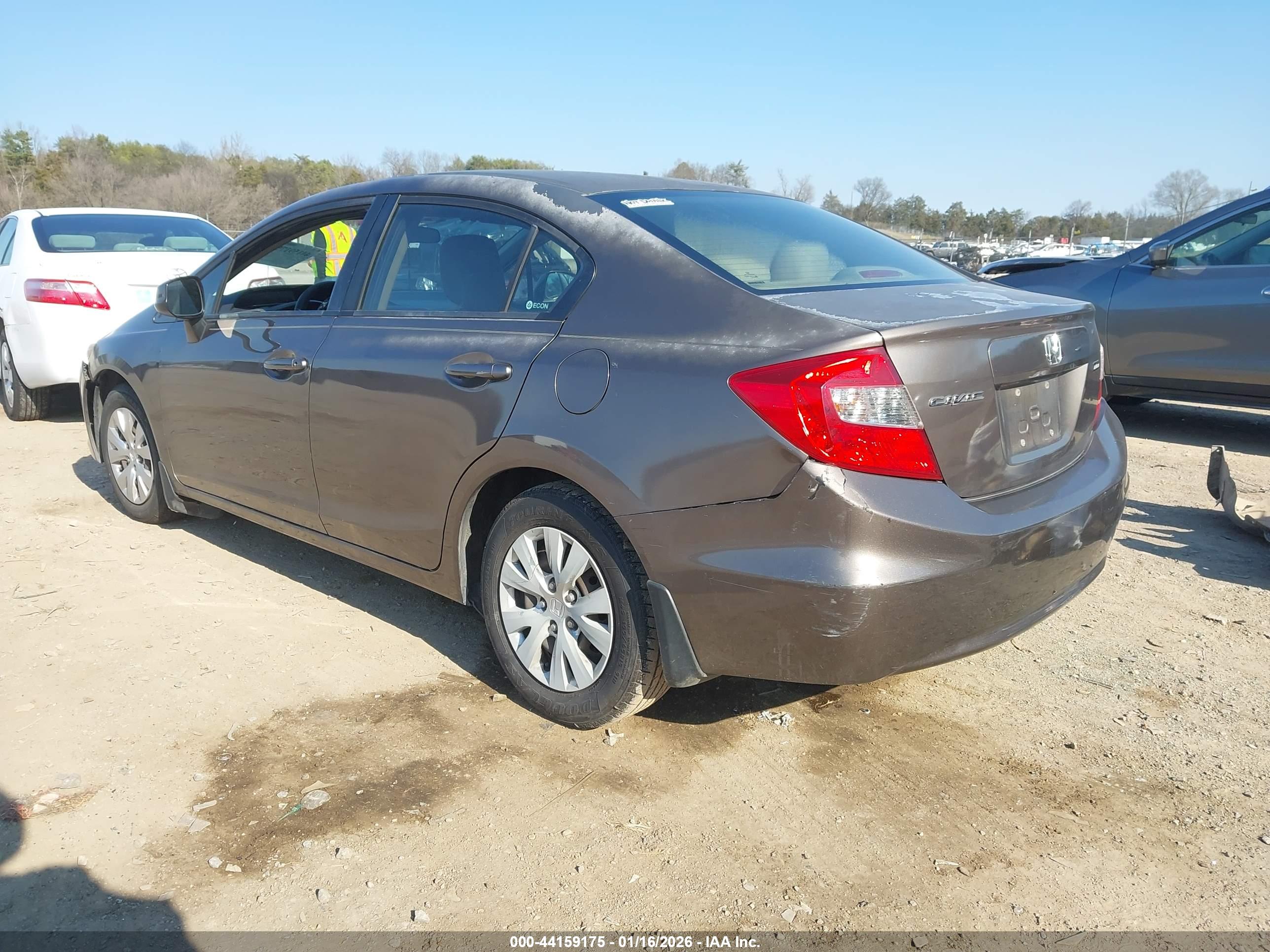 HONDA CIVIC image 3