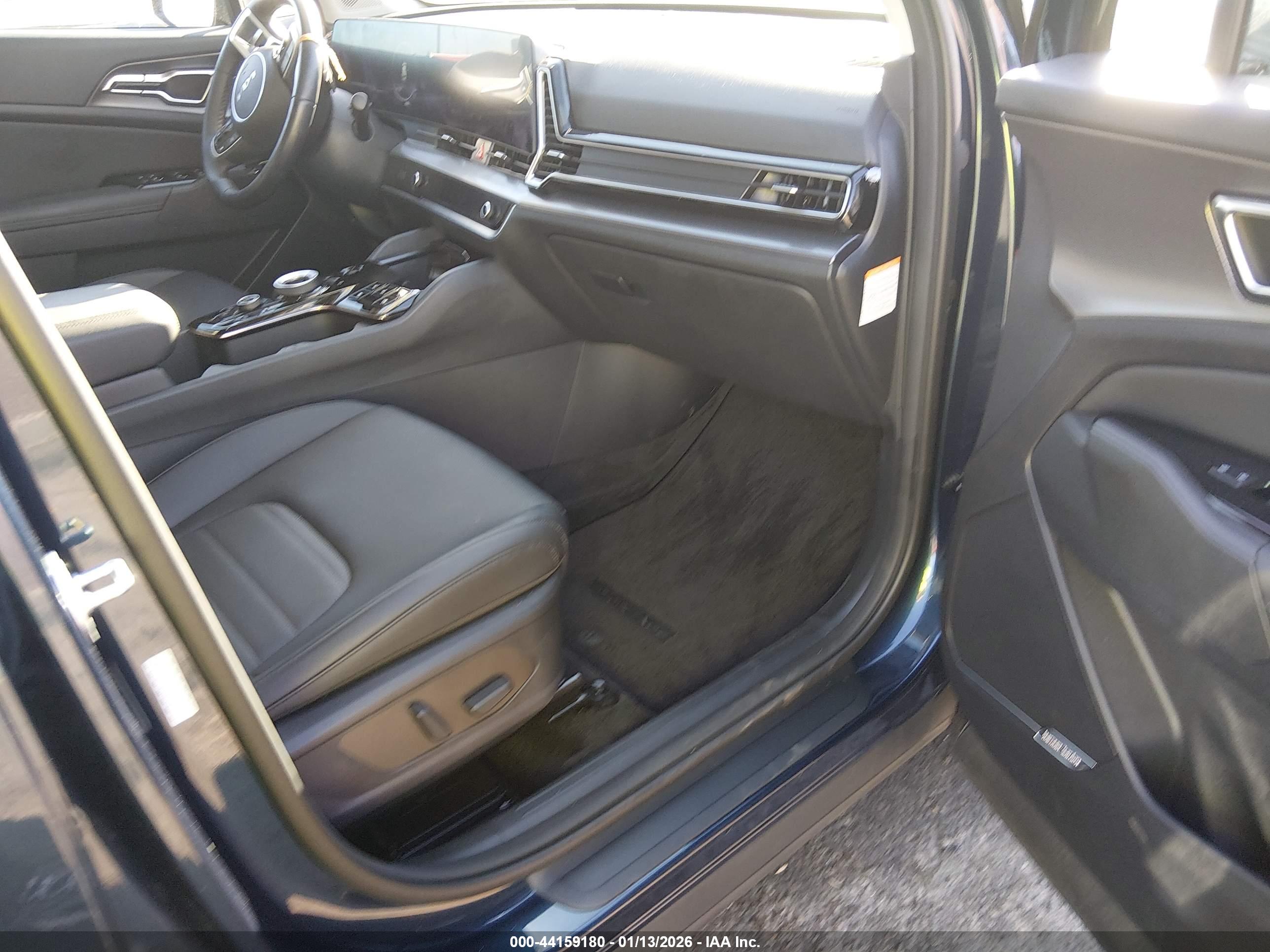 KIA SPORTAGE image 5