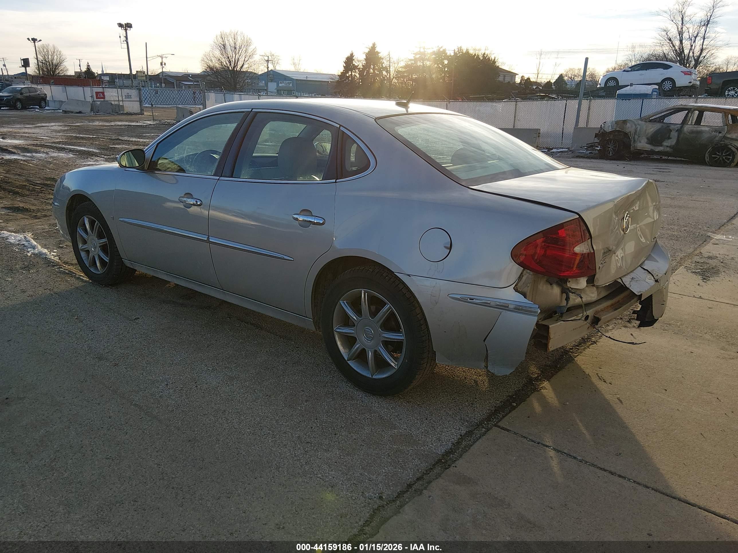 BUICK LACROSSE image 3