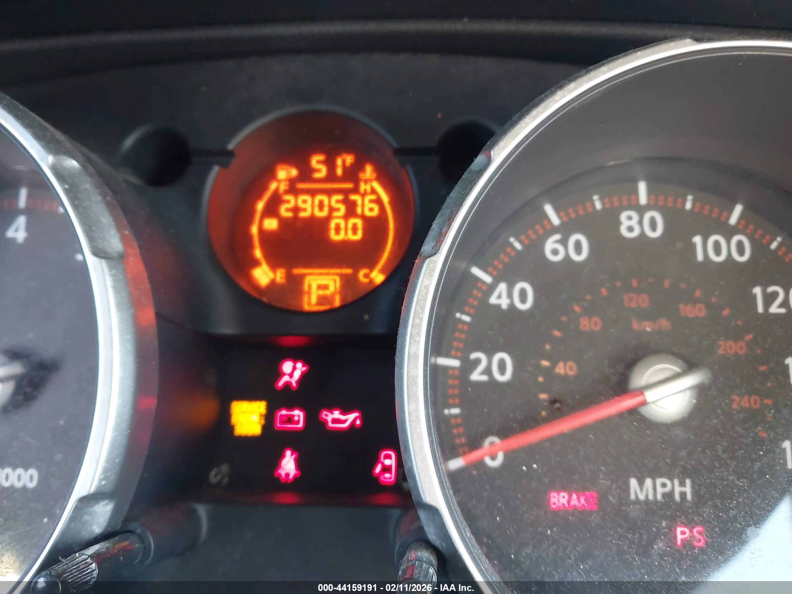 NISSAN ROGUE image 7