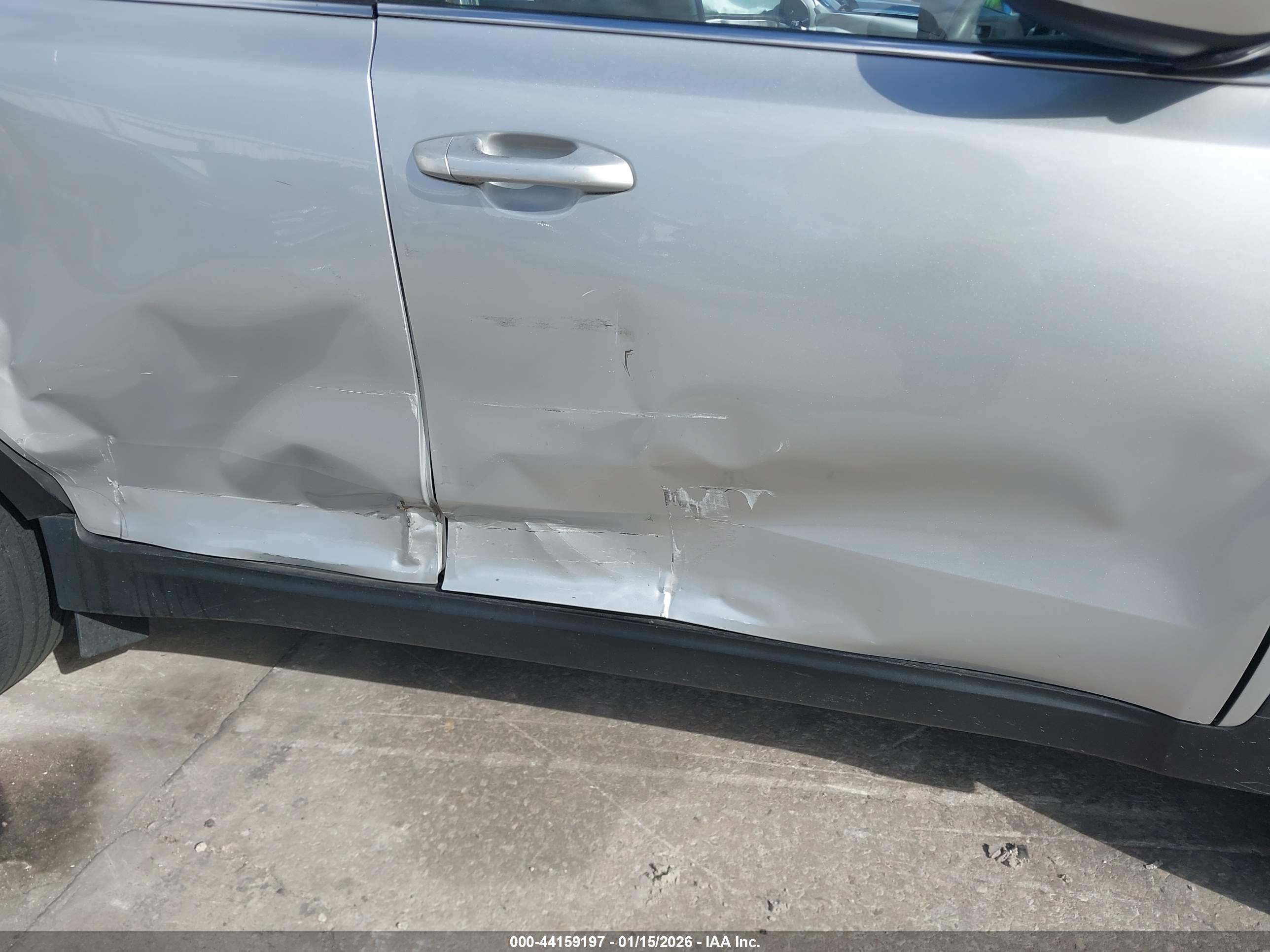 KIA SPORTAGE image 6