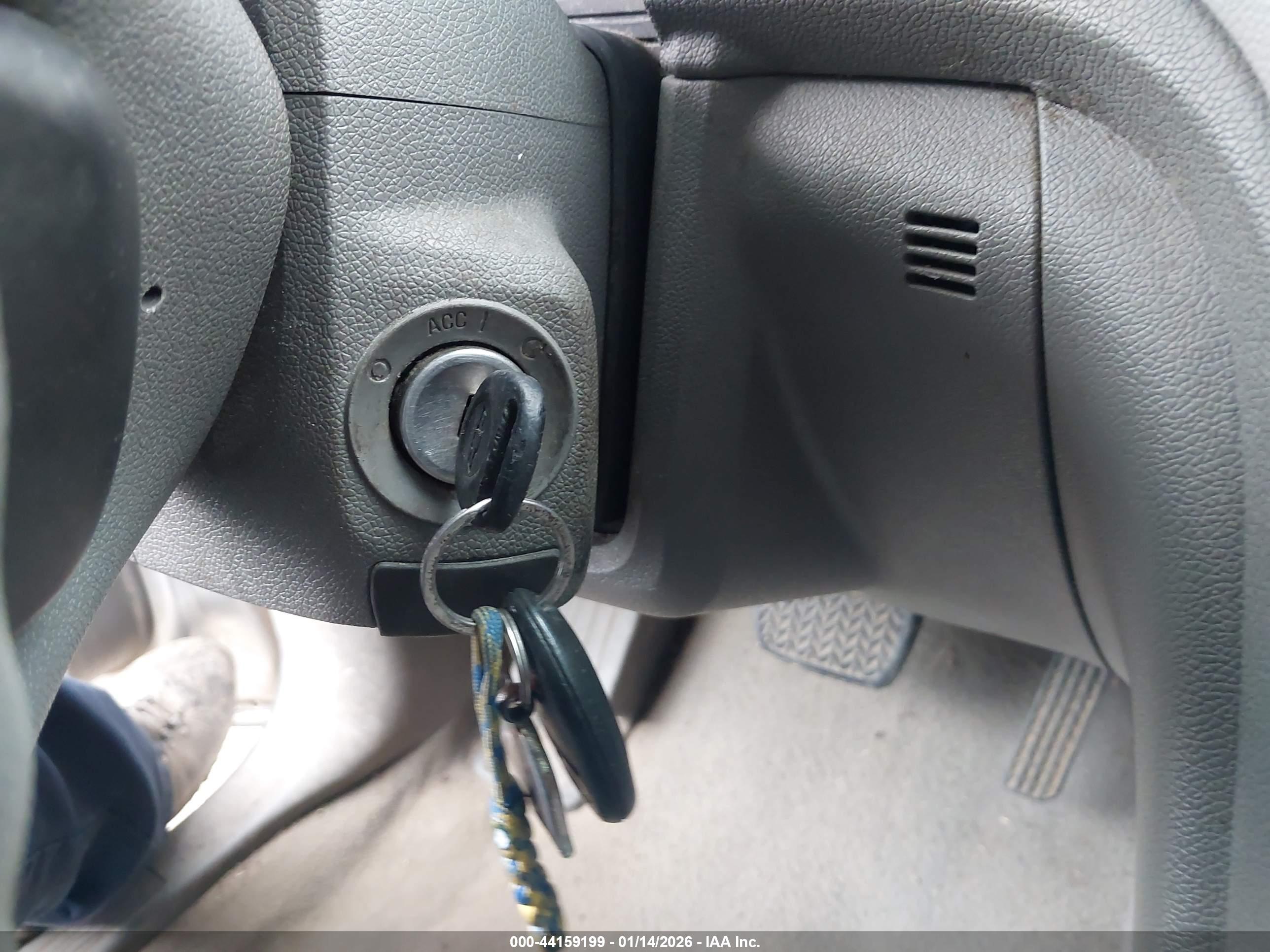 CHEVROLET TRAVERSE image 11