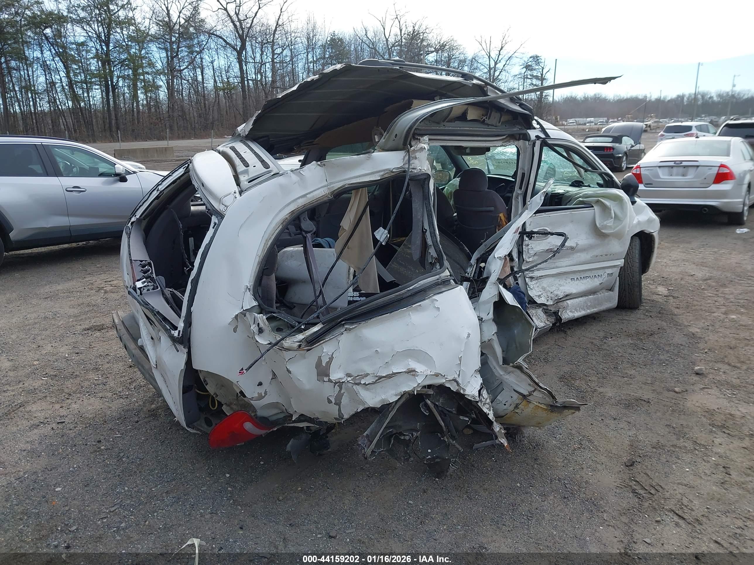 DODGE GRAND image 4