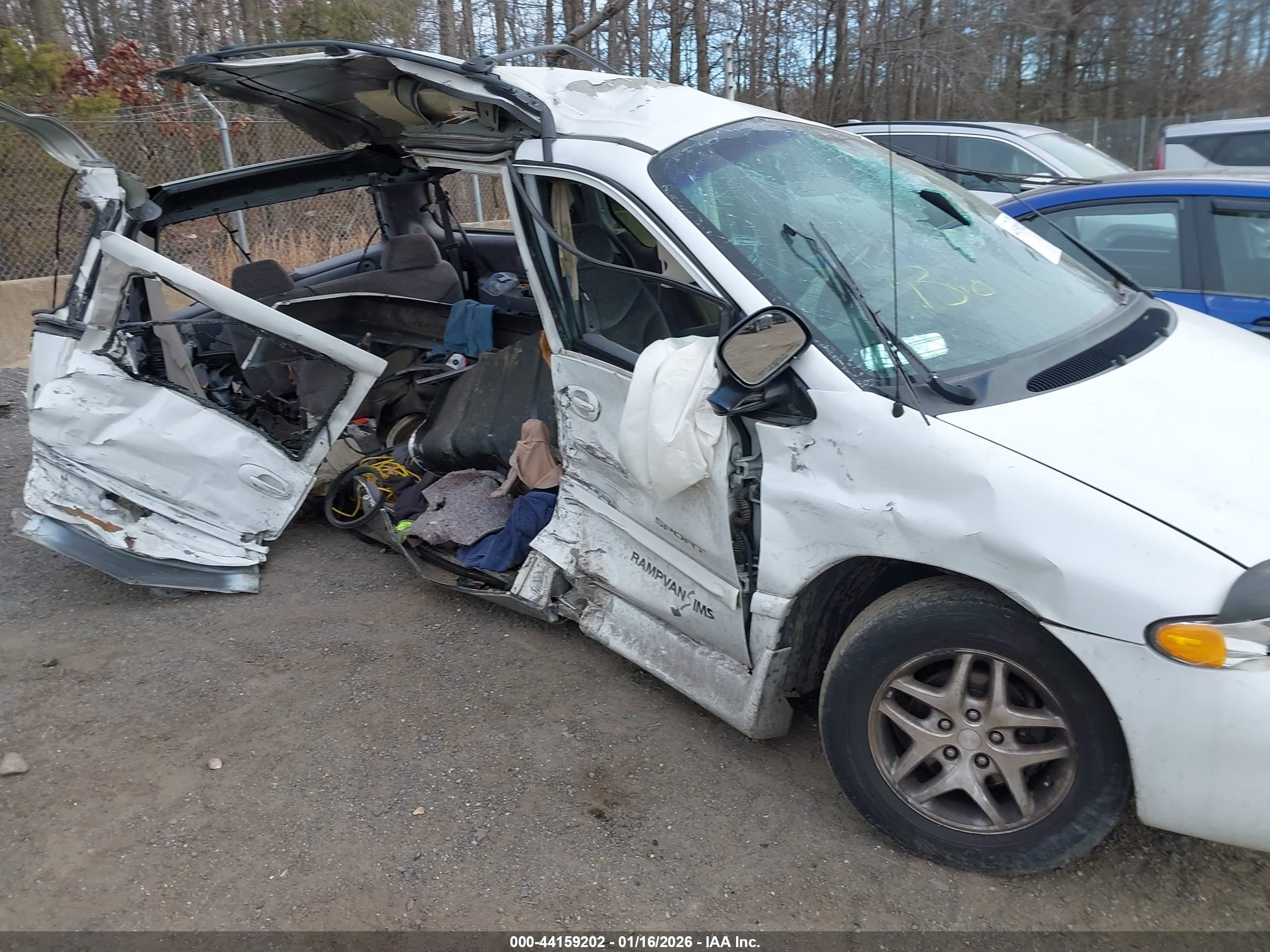 DODGE GRAND image 6