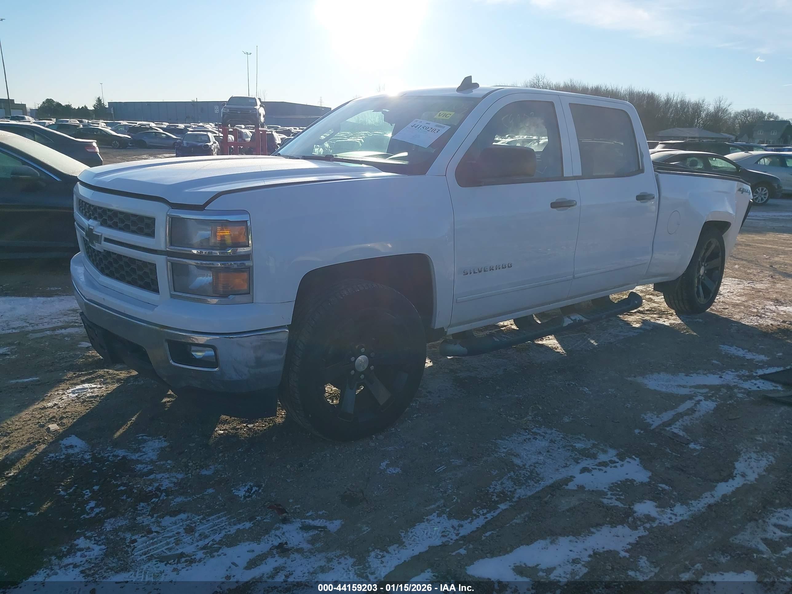 CHEVROLET SILVERADO image 2