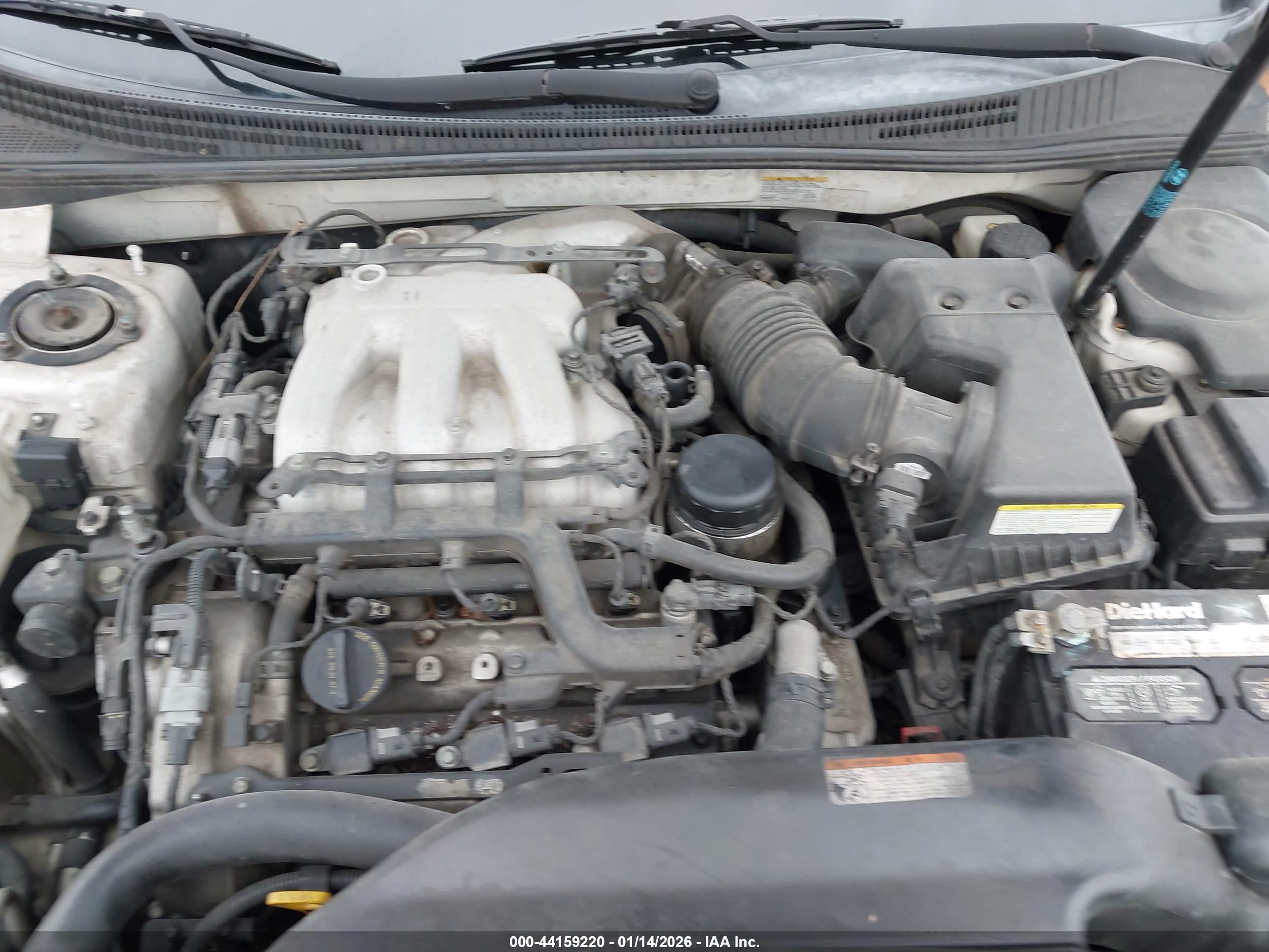 HYUNDAI AZERA image 10