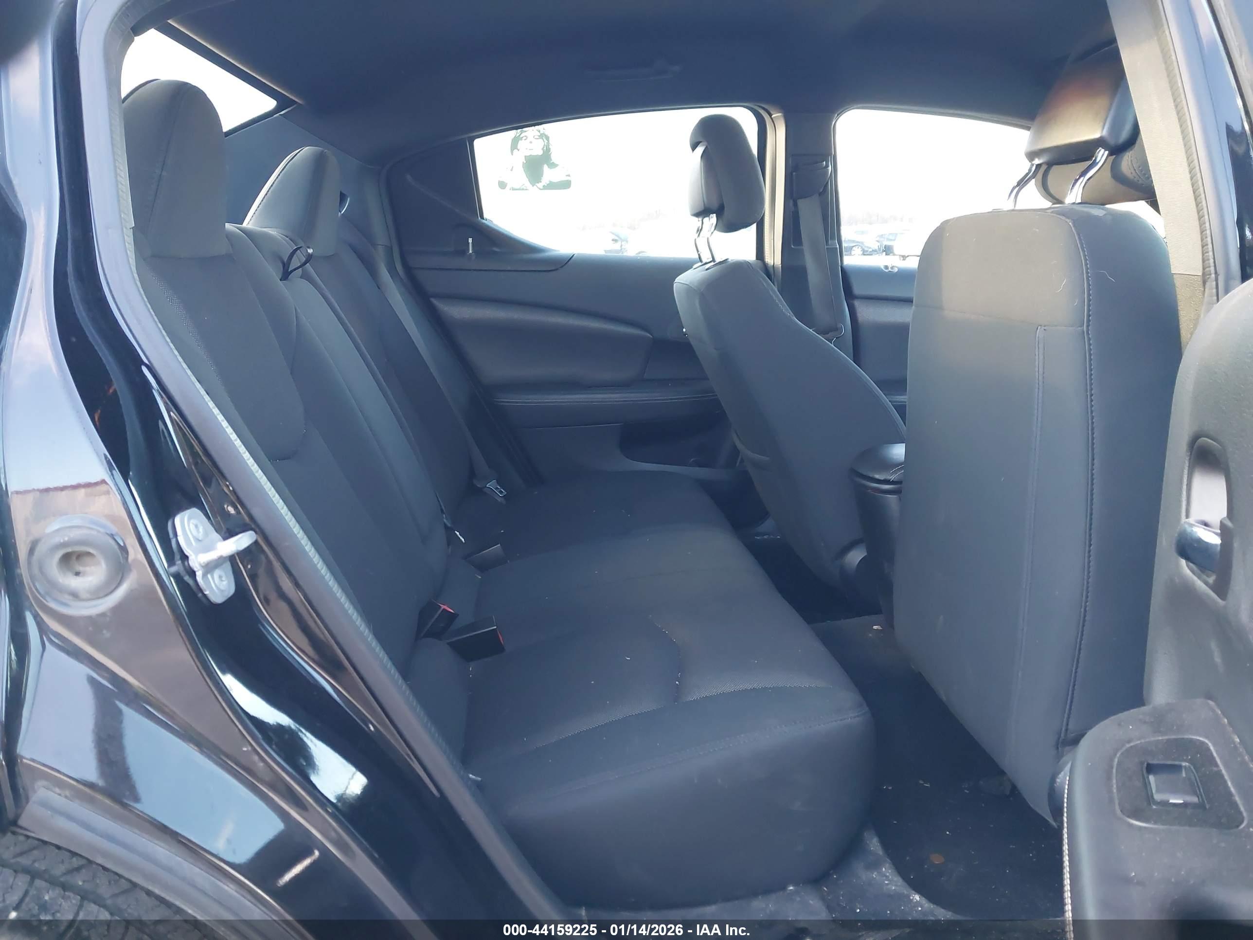 DODGE AVENGER image 8