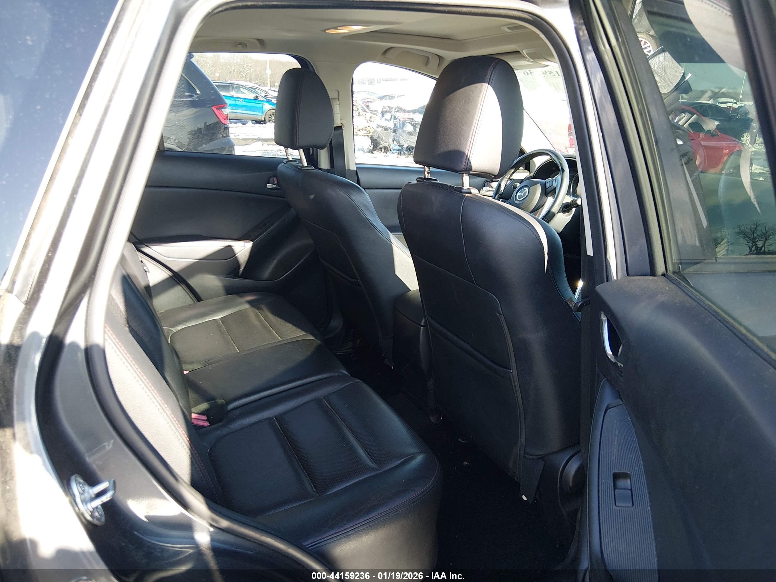 MAZDA CX-5 image 8