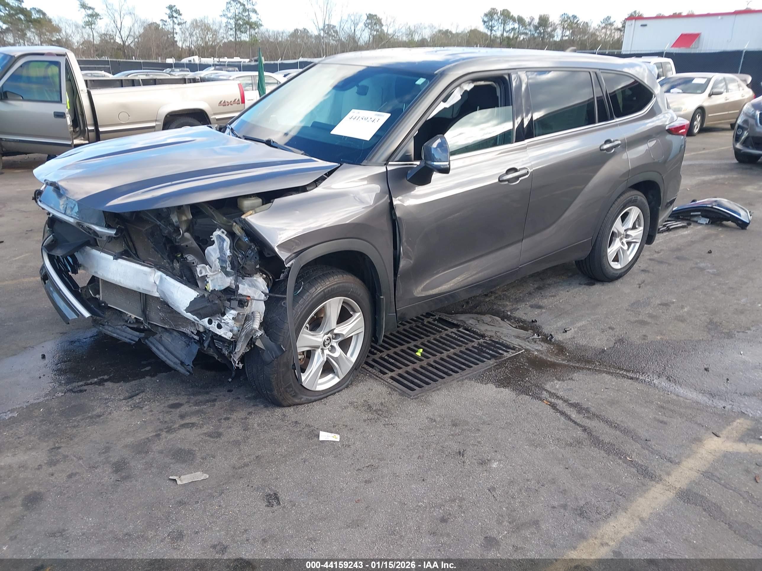 TOYOTA HIGHLANDER image 2