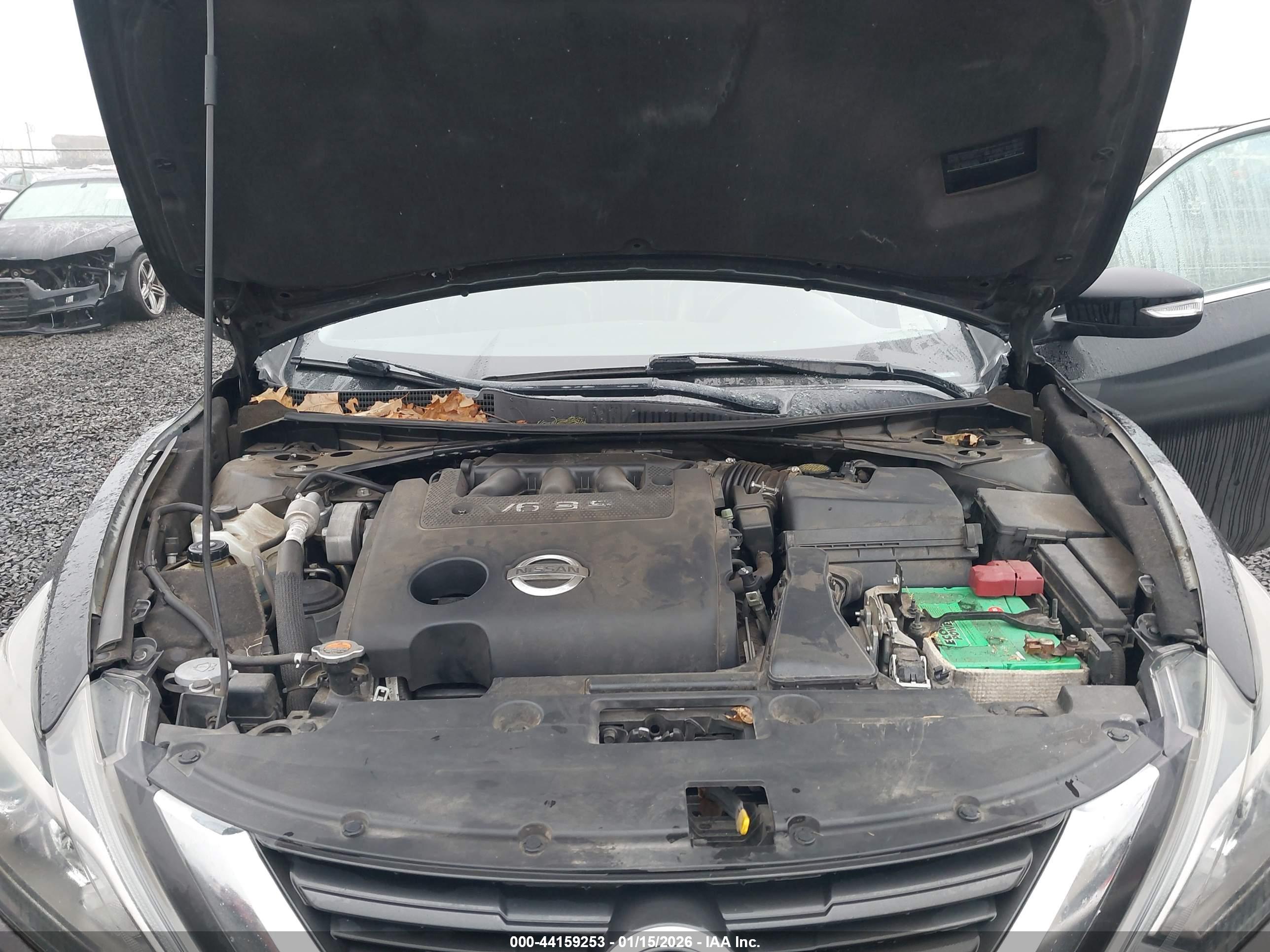NISSAN ALTIMA image 10