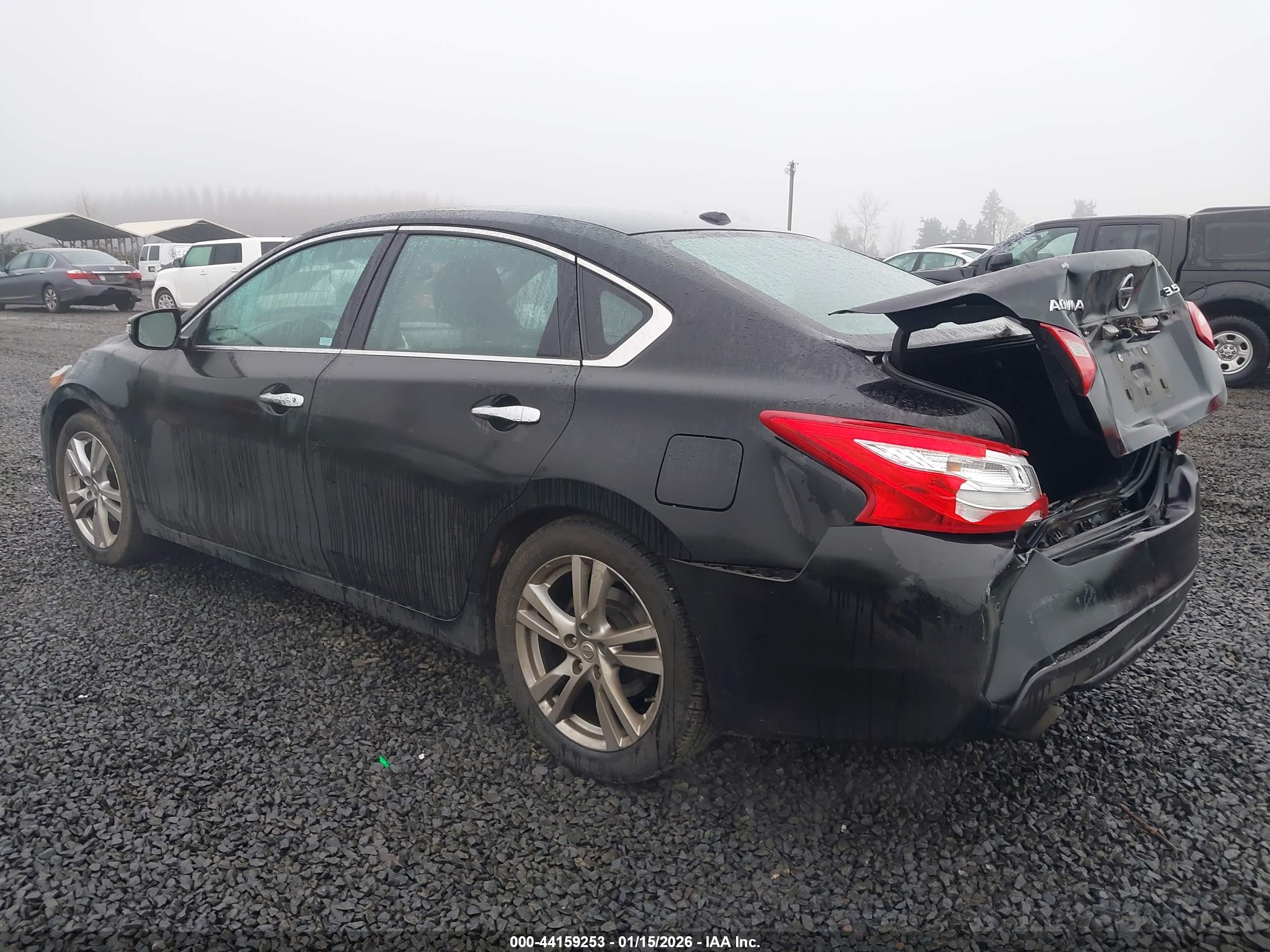 NISSAN ALTIMA image 3