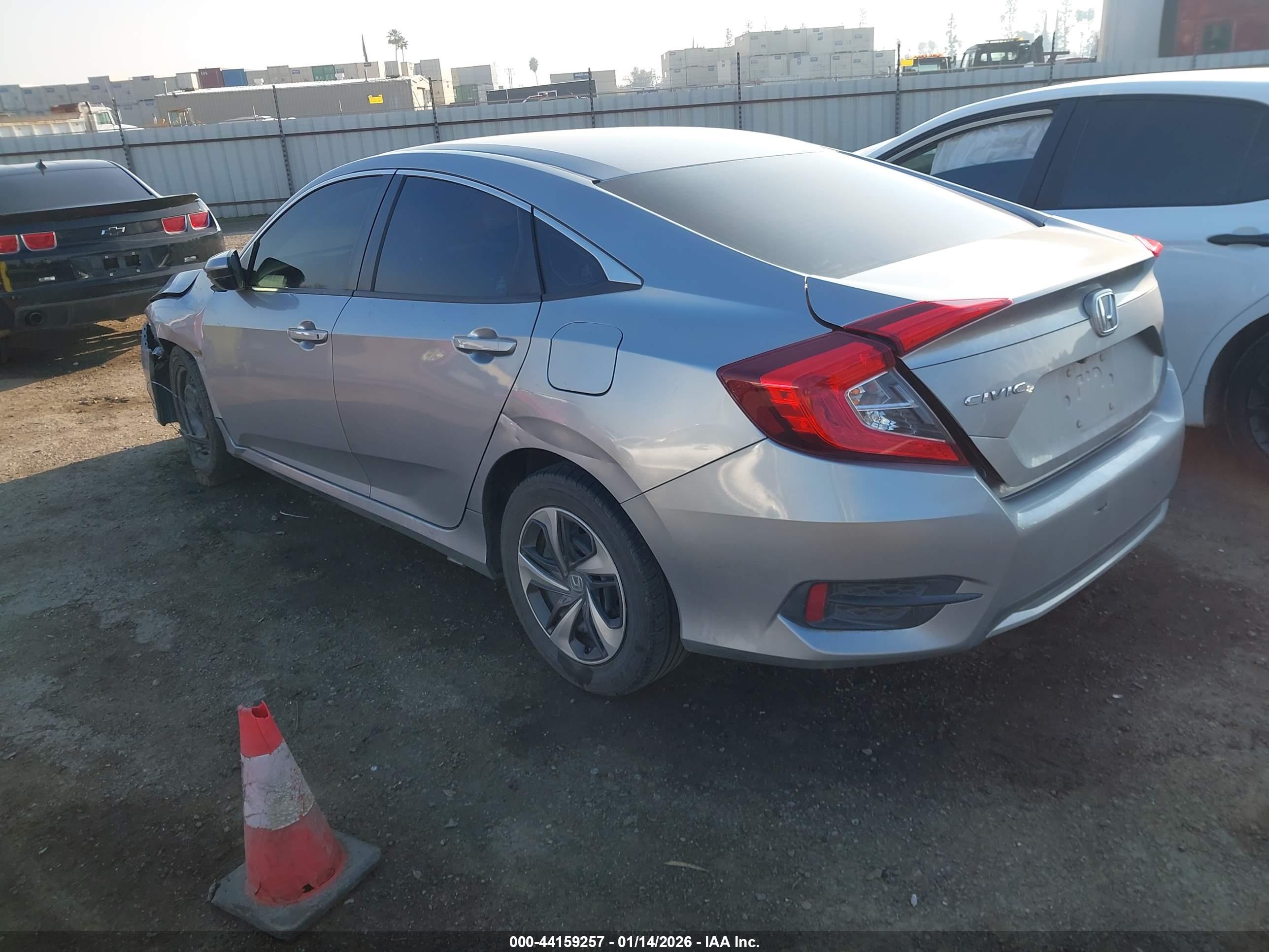 HONDA CIVIC image 3