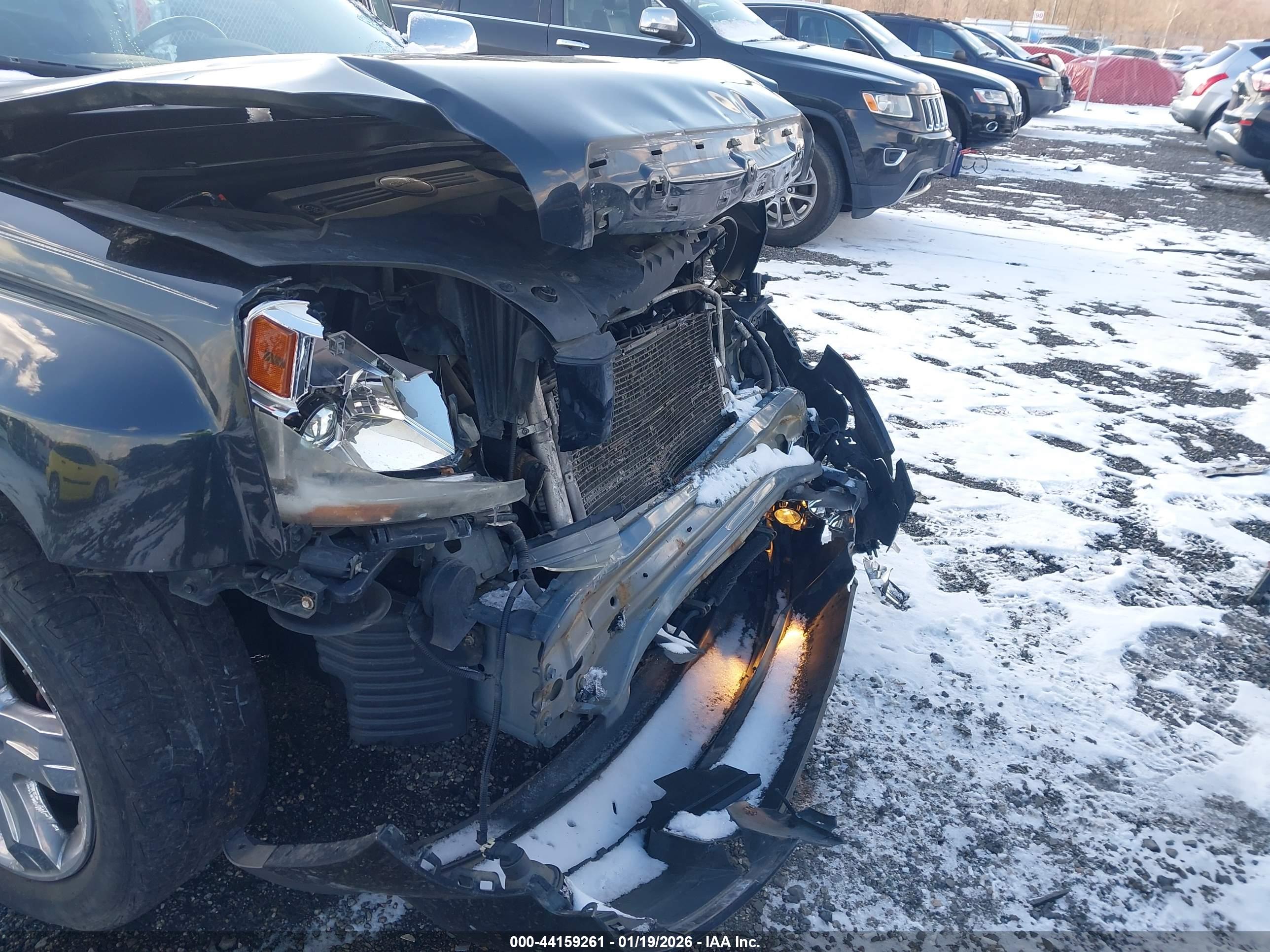 GMC TERRAIN image 6