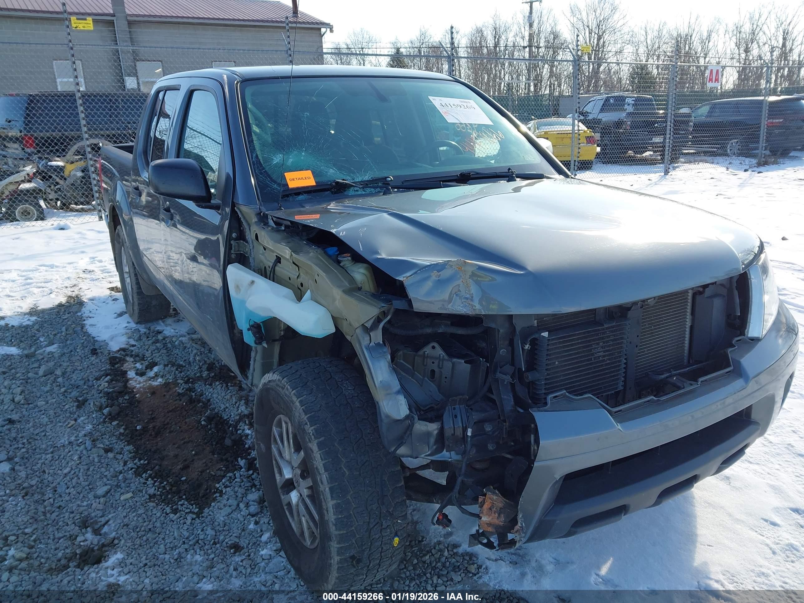 NISSAN FRONTIER image 6