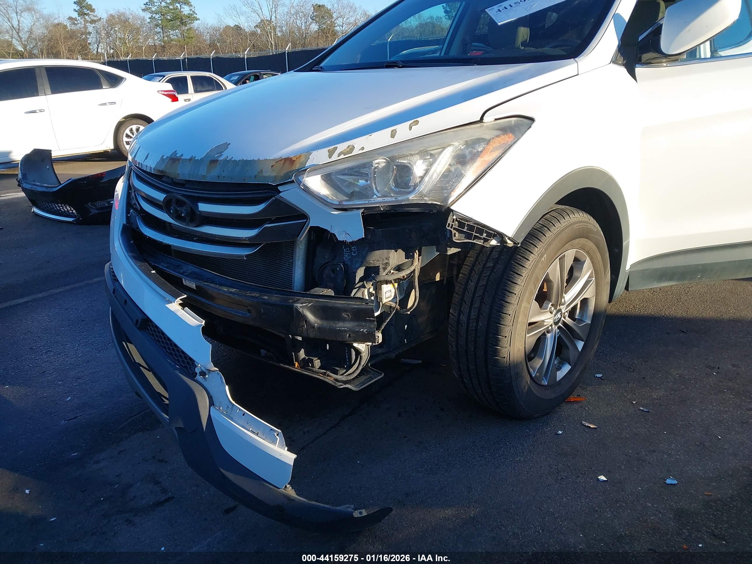 HYUNDAI SANTA image 6