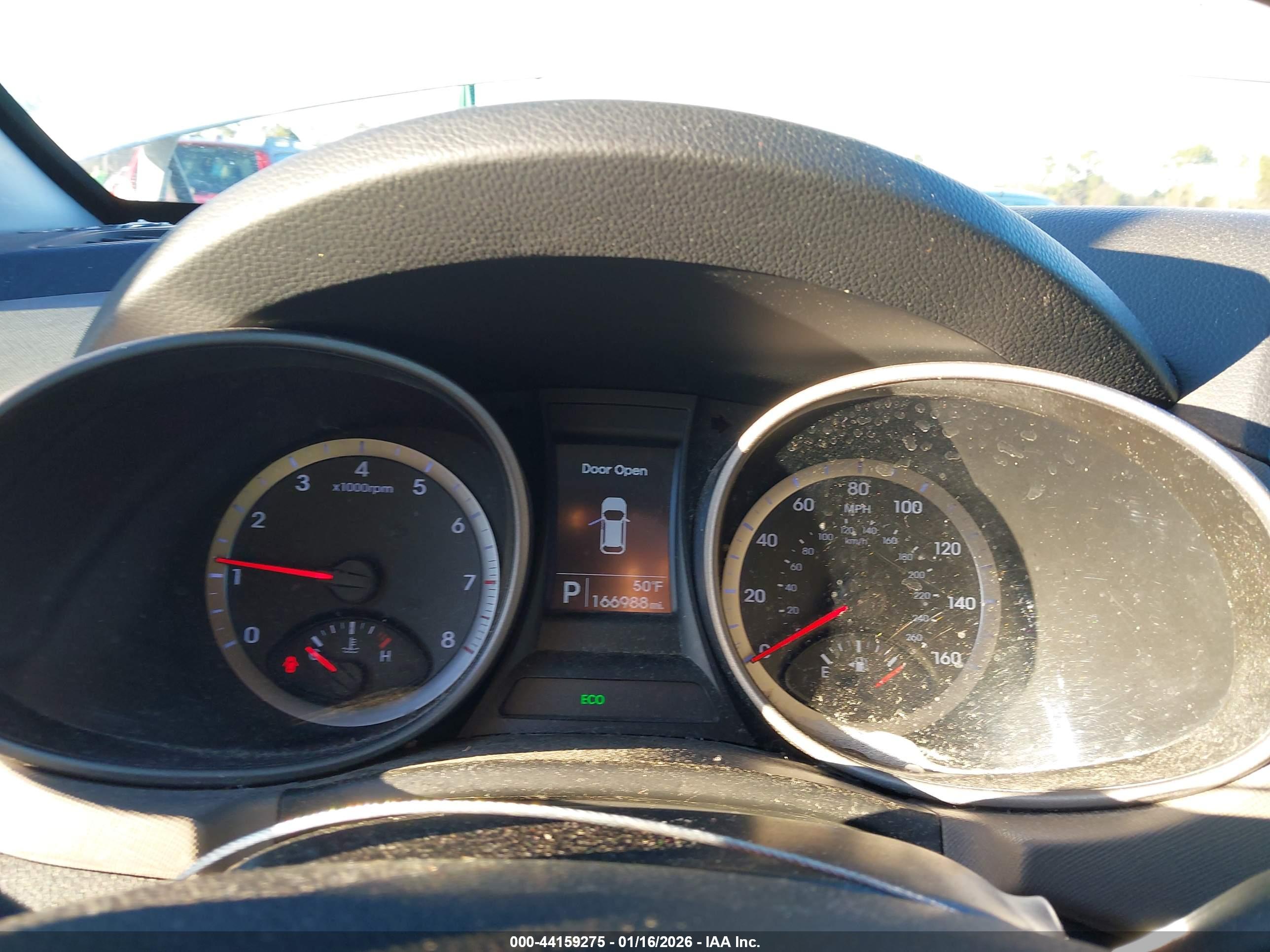 HYUNDAI SANTA image 7