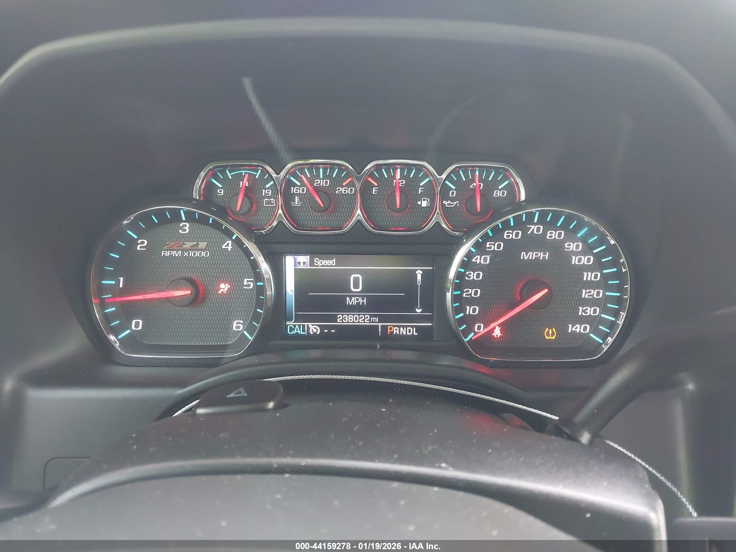 CHEVROLET SILVERADO image 7