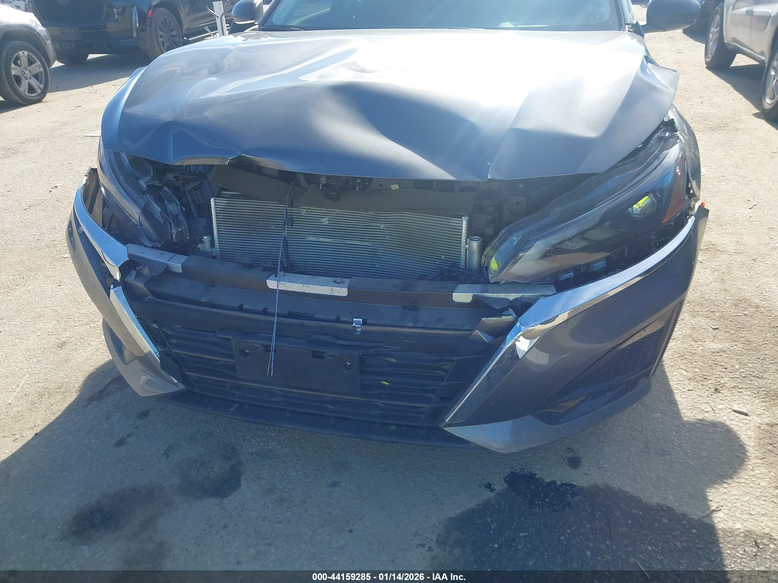 NISSAN ALTIMA image 6
