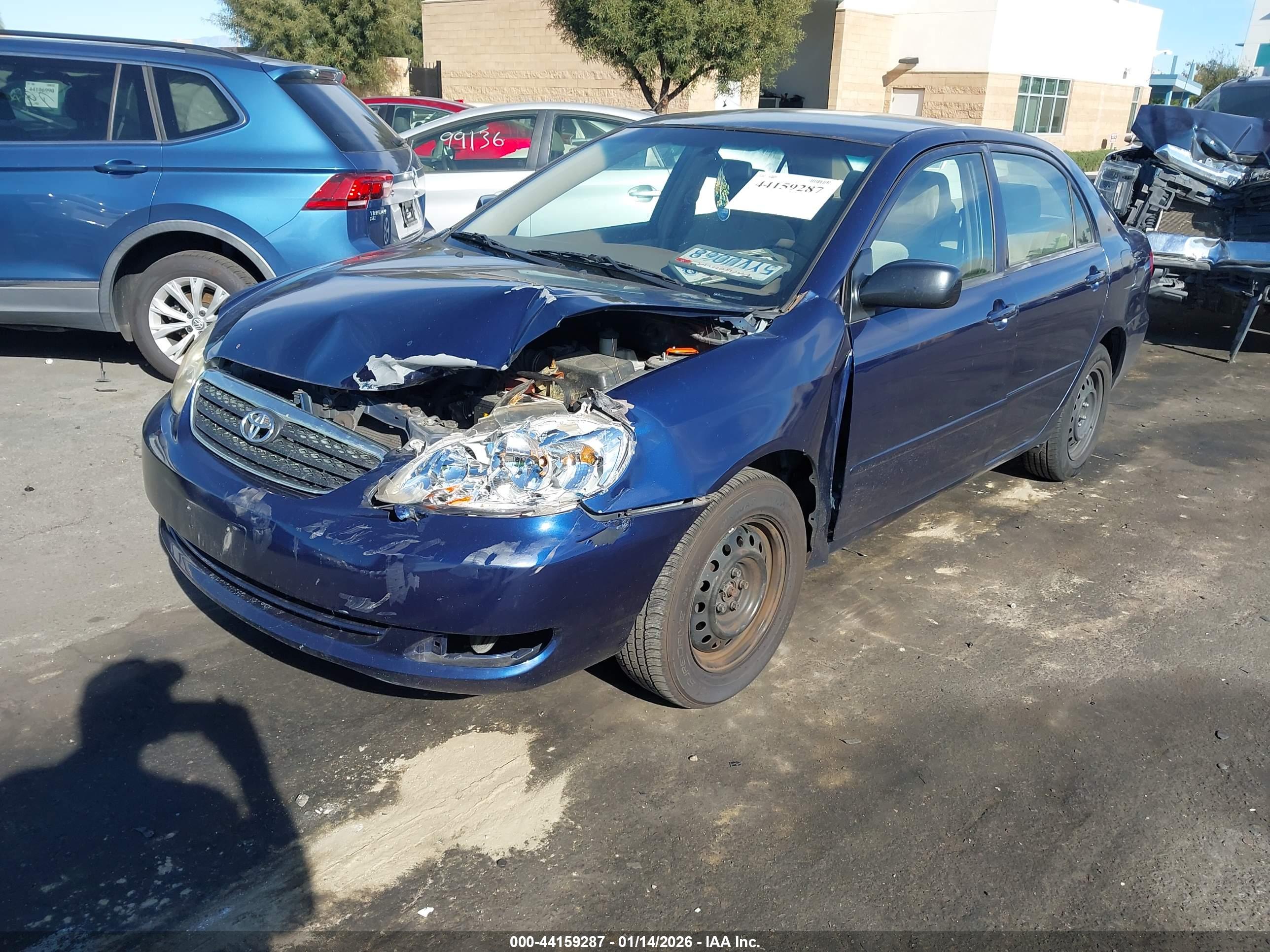TOYOTA COROLLA image 2