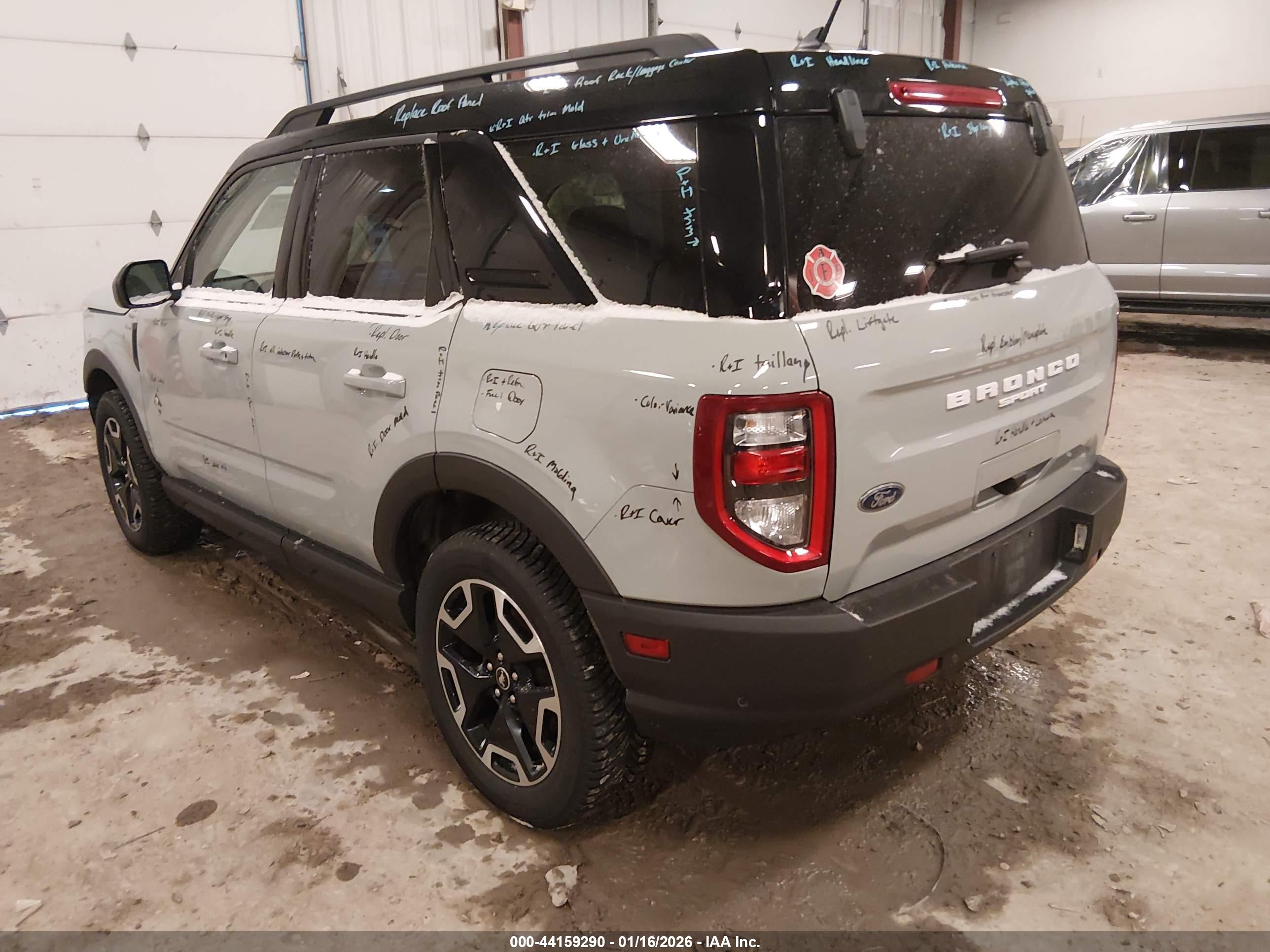 FORD BRONCO image 3