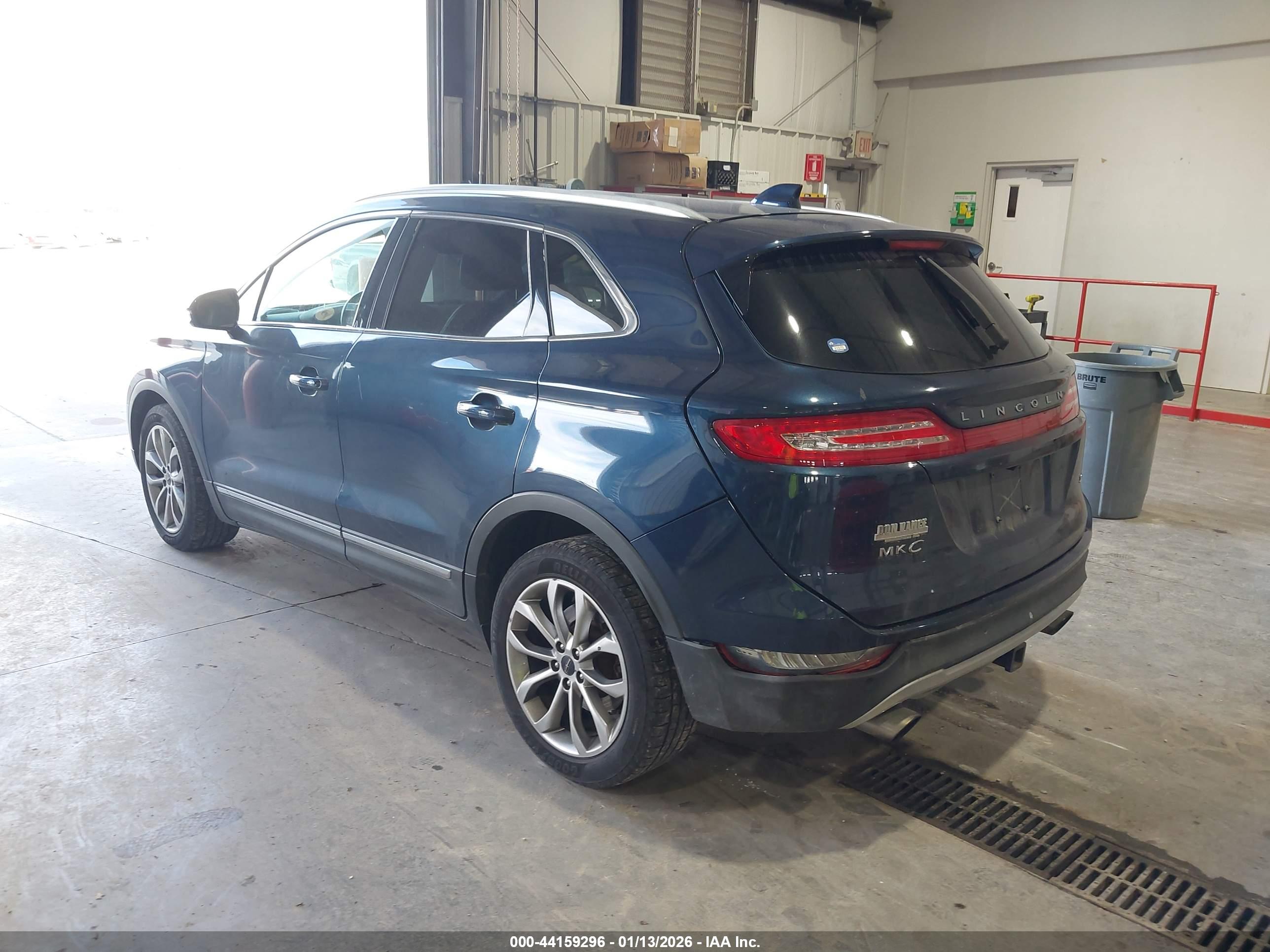LINCOLN MKC image 3