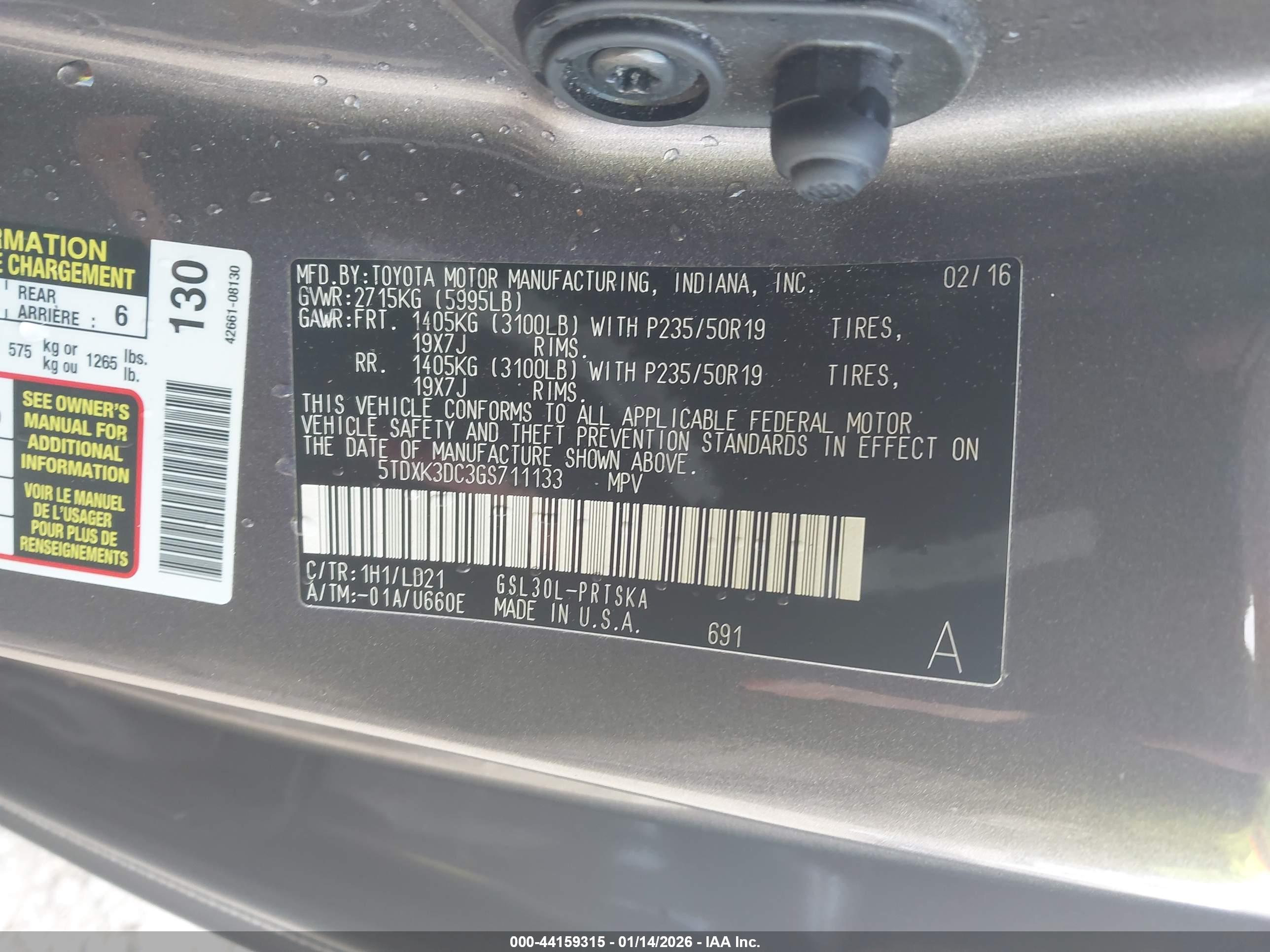 TOYOTA SIENNA image 9
