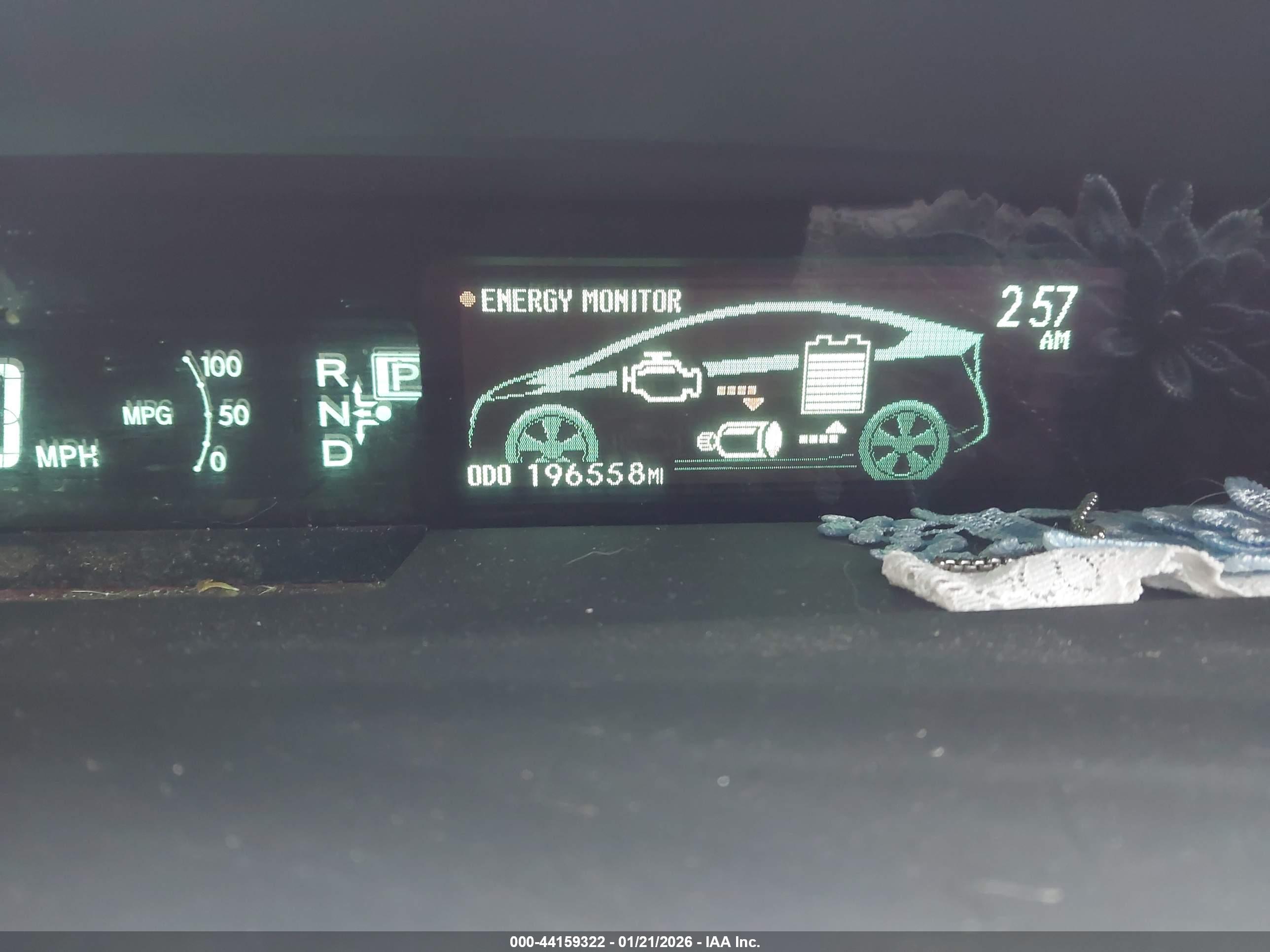TOYOTA PRIUS image 7