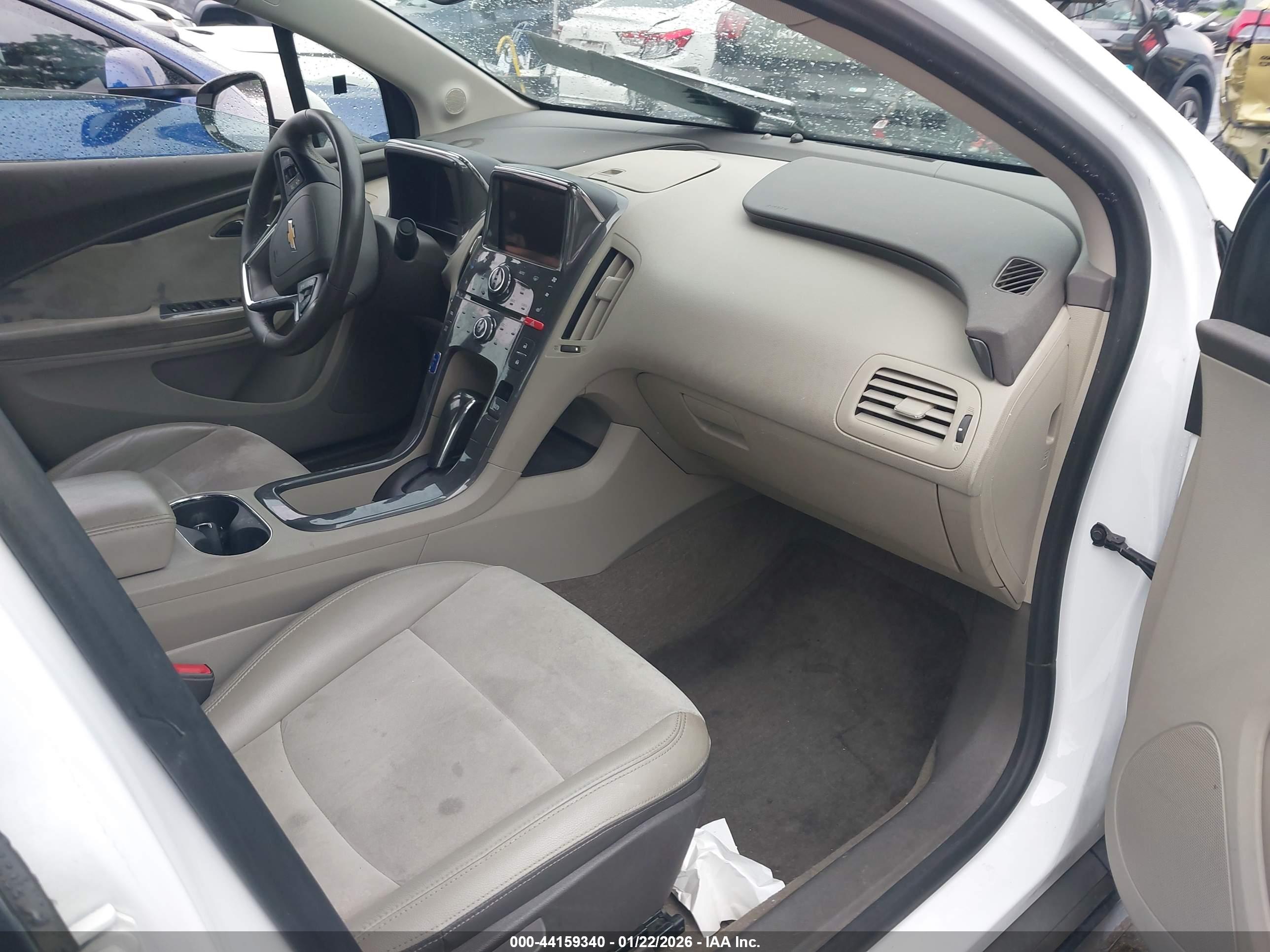CHEVROLET VOLT image 5