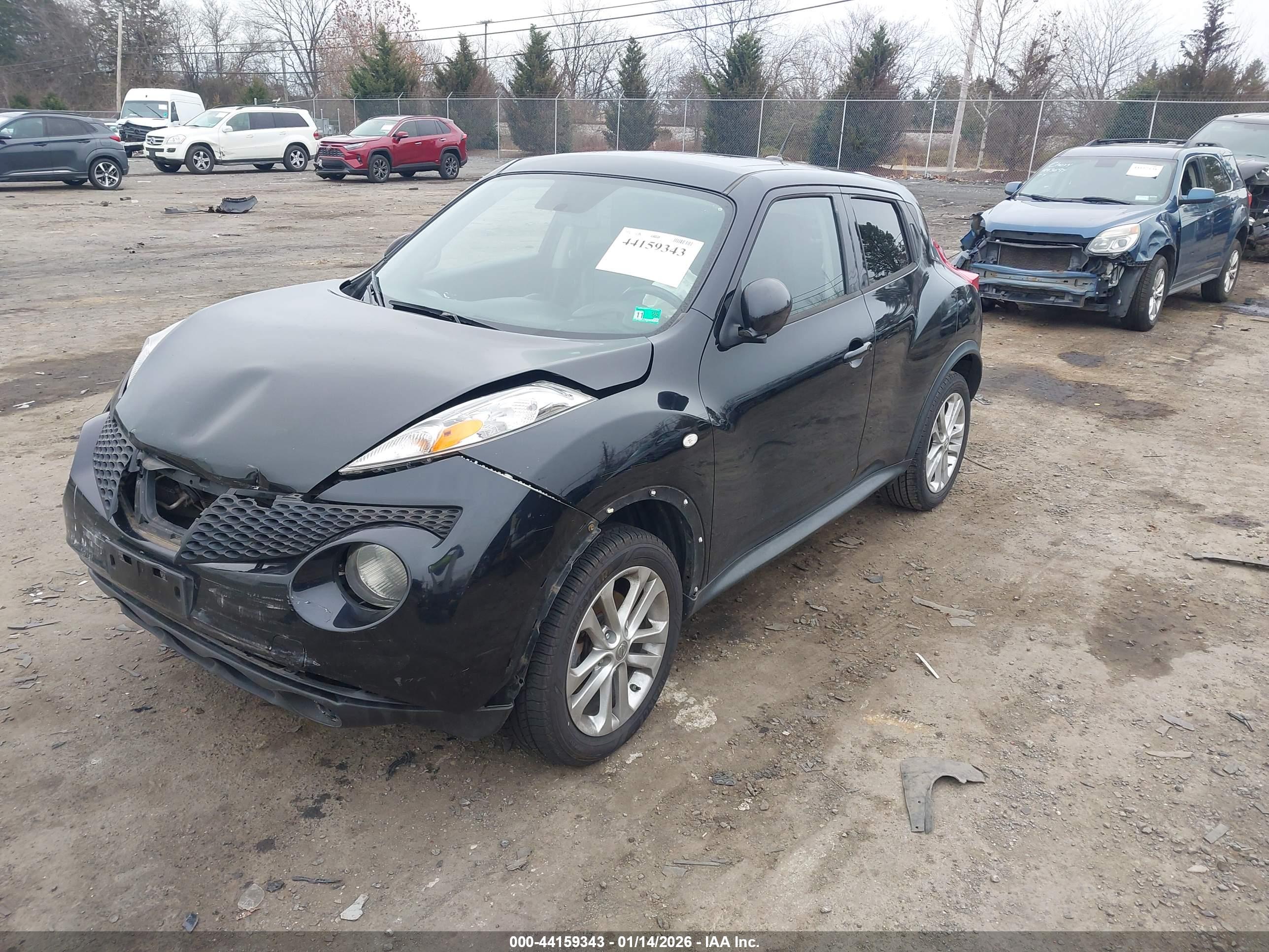NISSAN JUKE image 2