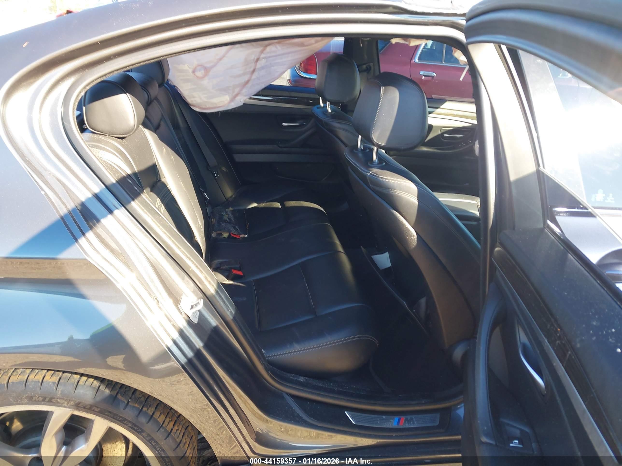 BMW 535I image 8
