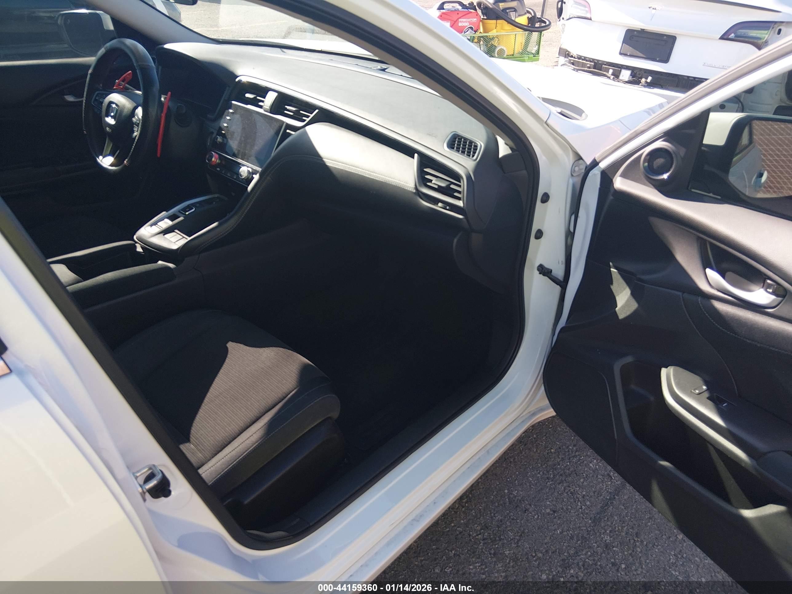 HONDA INSIGHT image 5